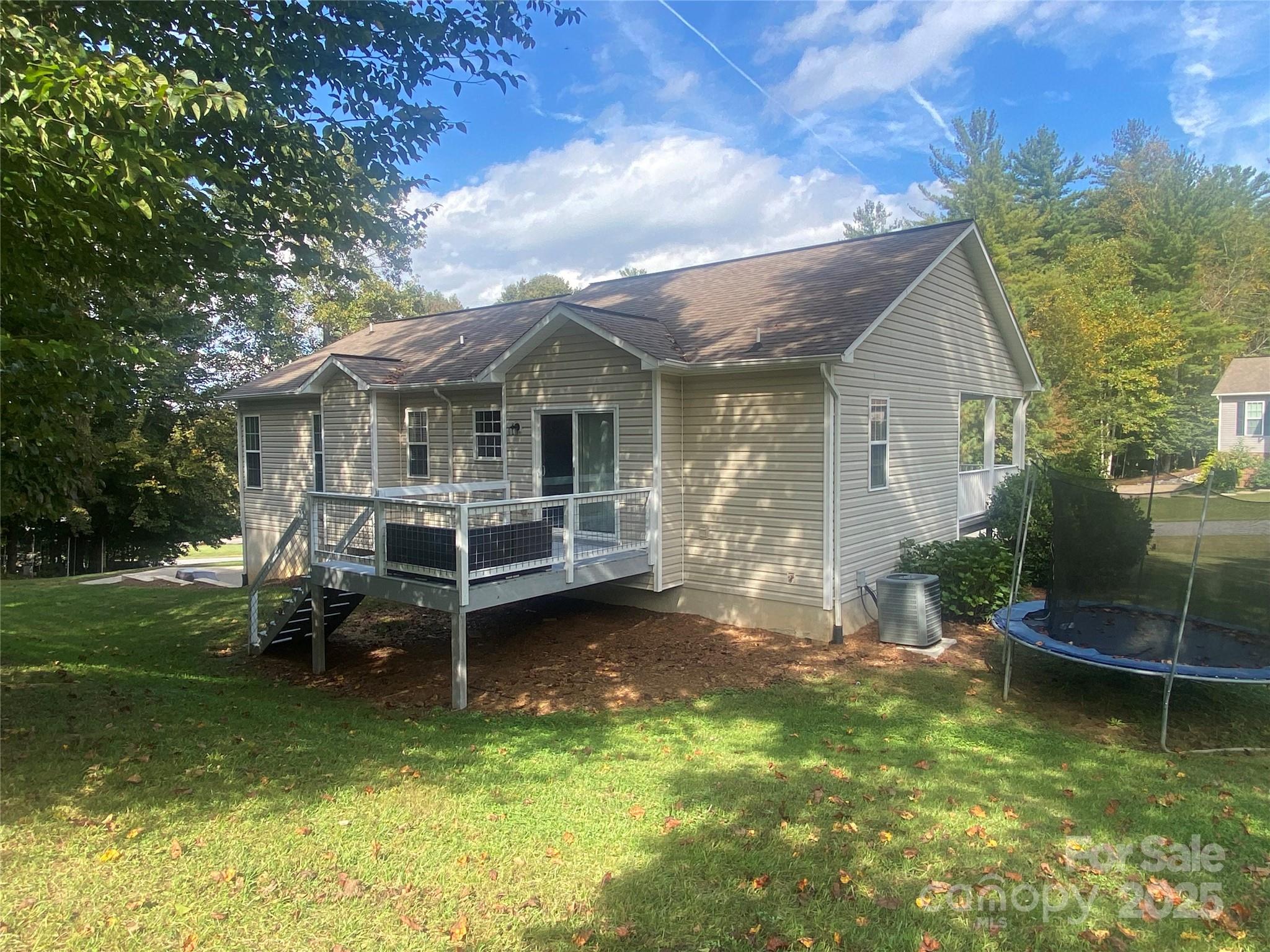 128 Forest Glen Way