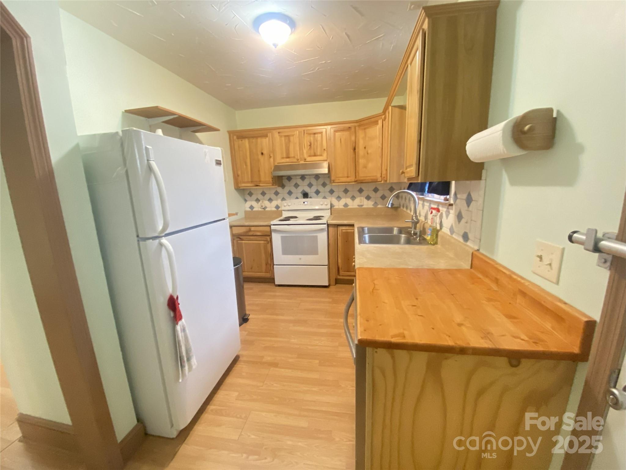 5624 Pinnacle Church Road