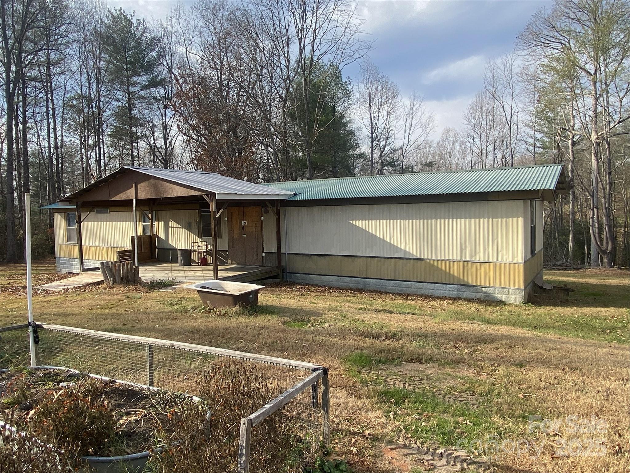 5624 Pinnacle Church Road