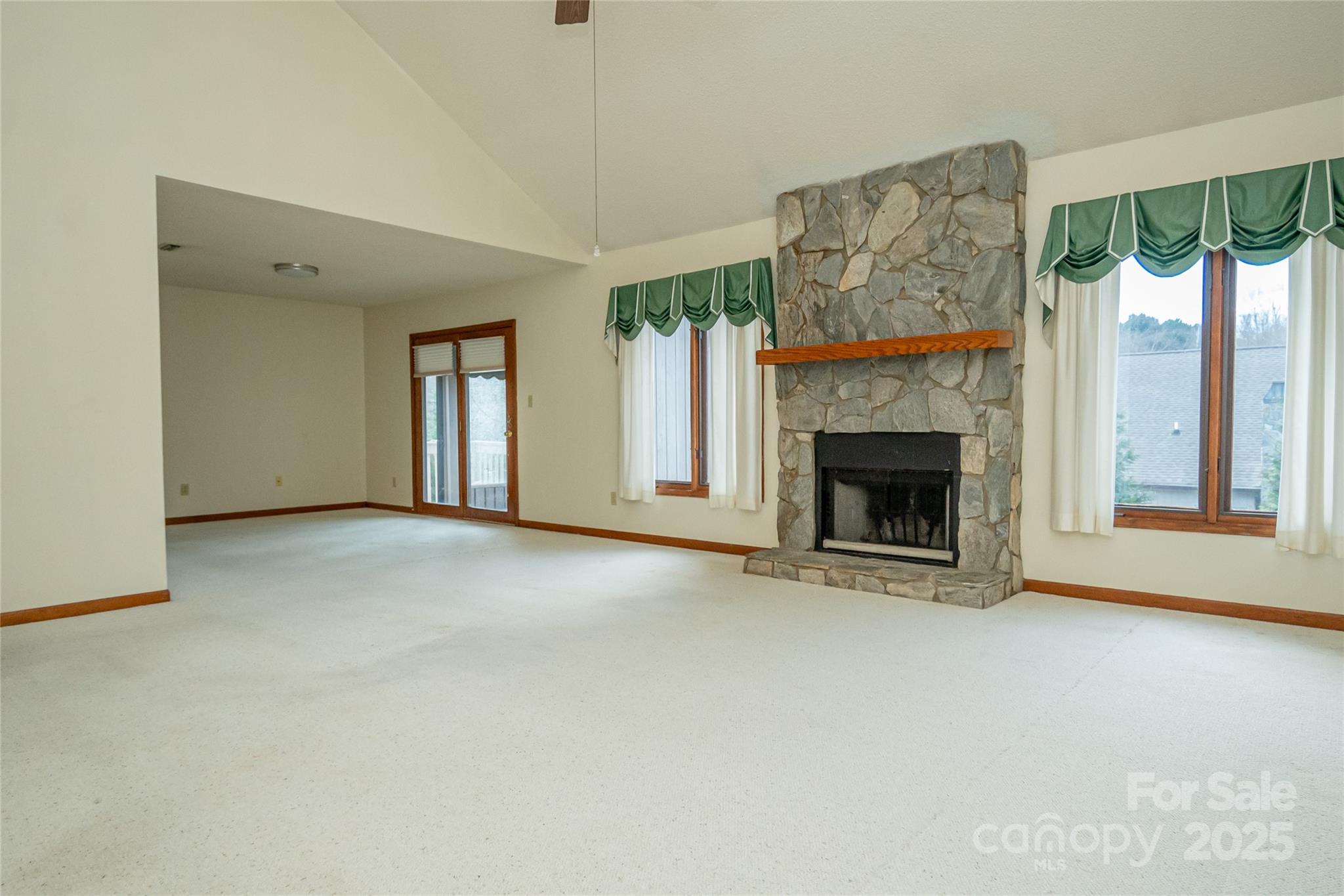 603 NE 29th Avenue Unit: 123