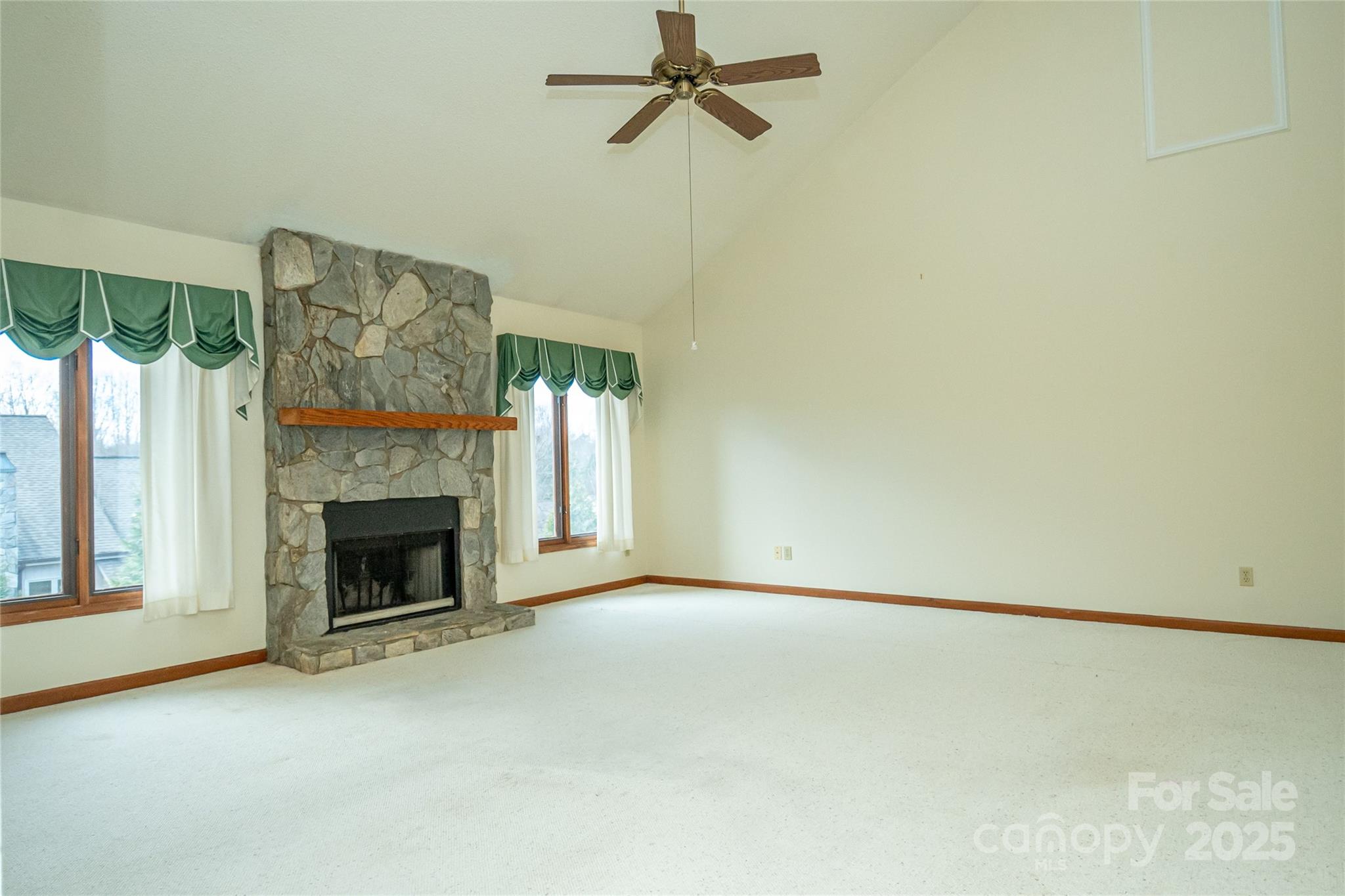 603 NE 29th Avenue Unit: 123