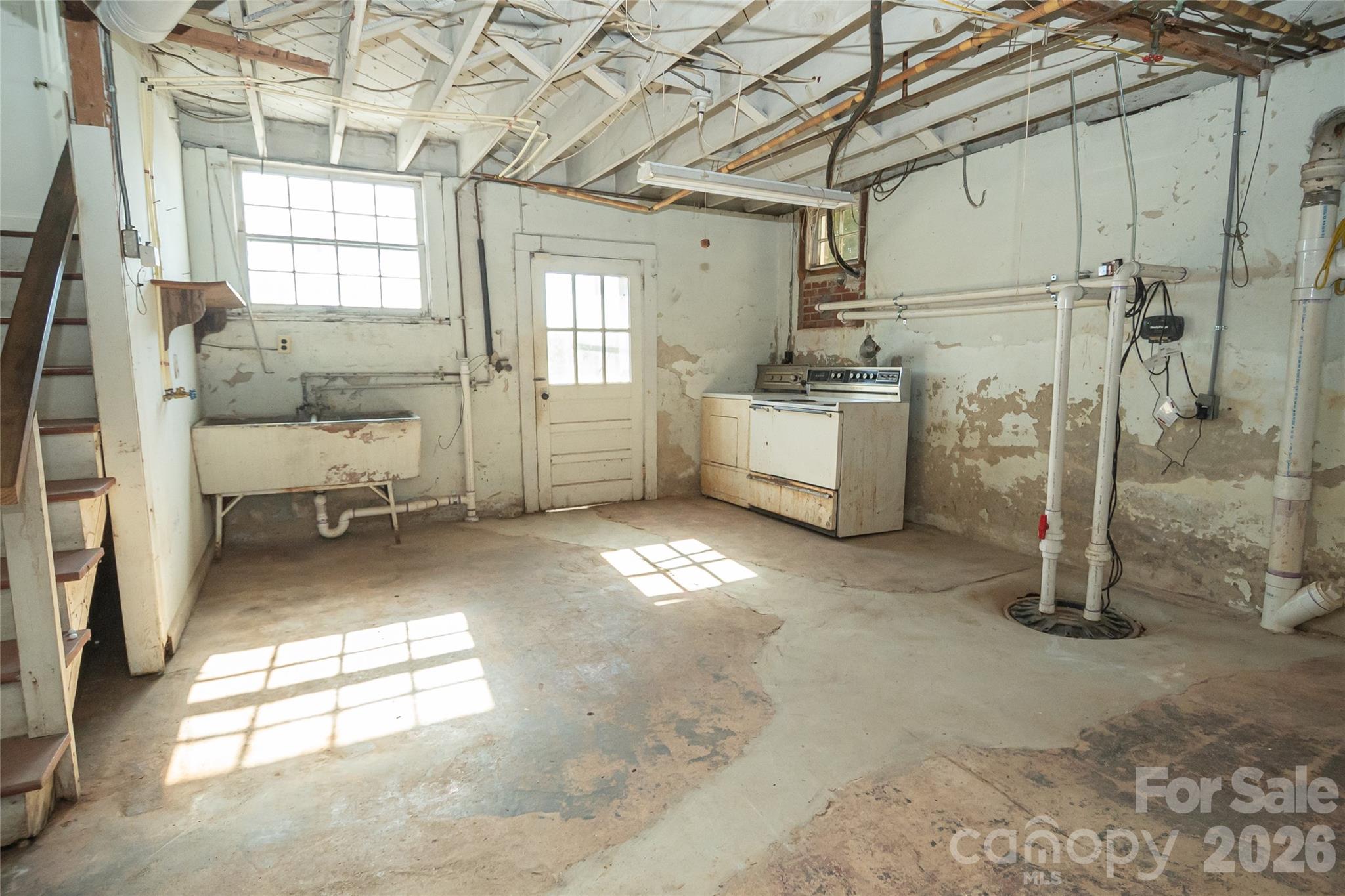 615 Carbon City Road