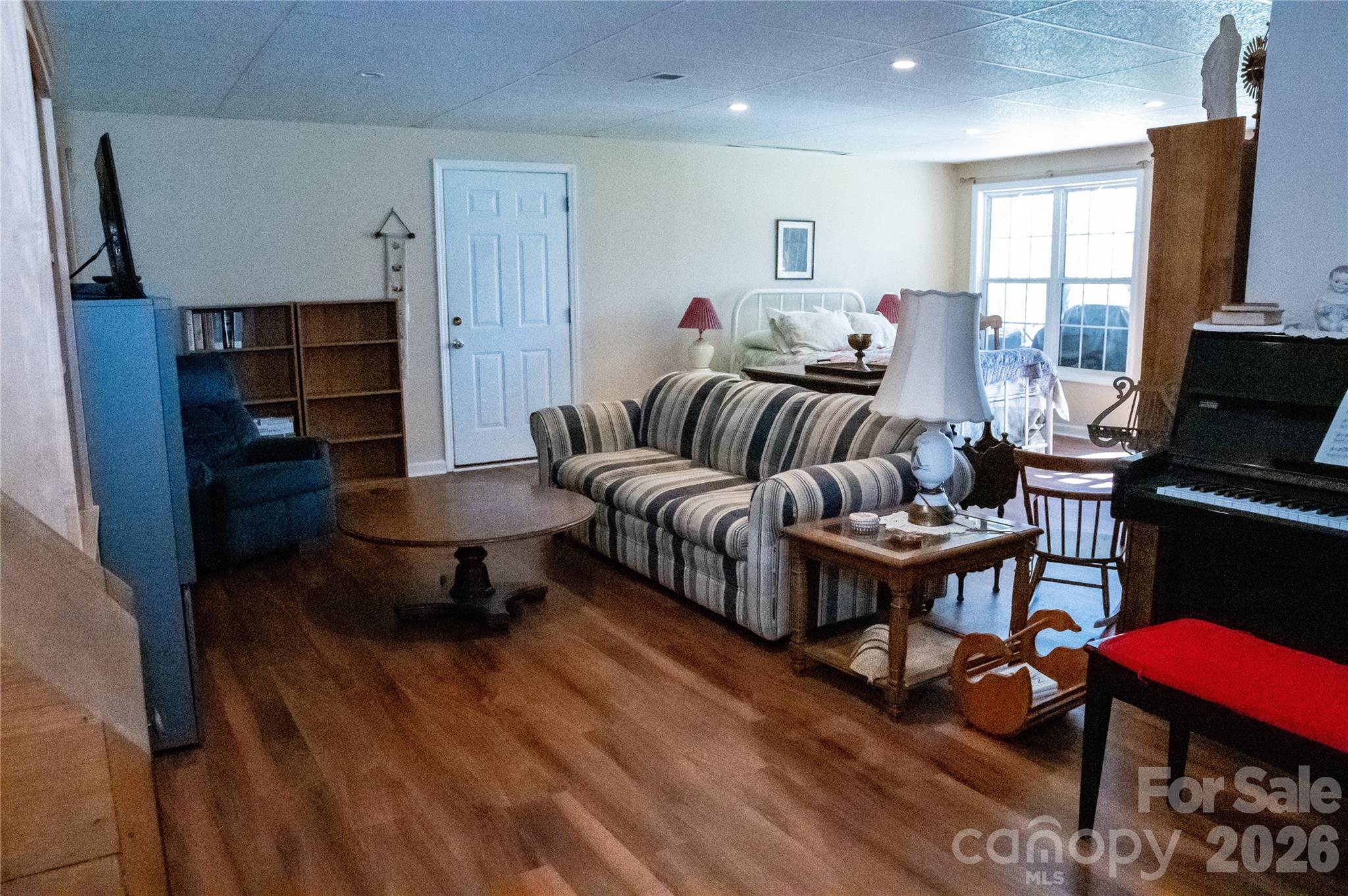 1499 Brentwood Place