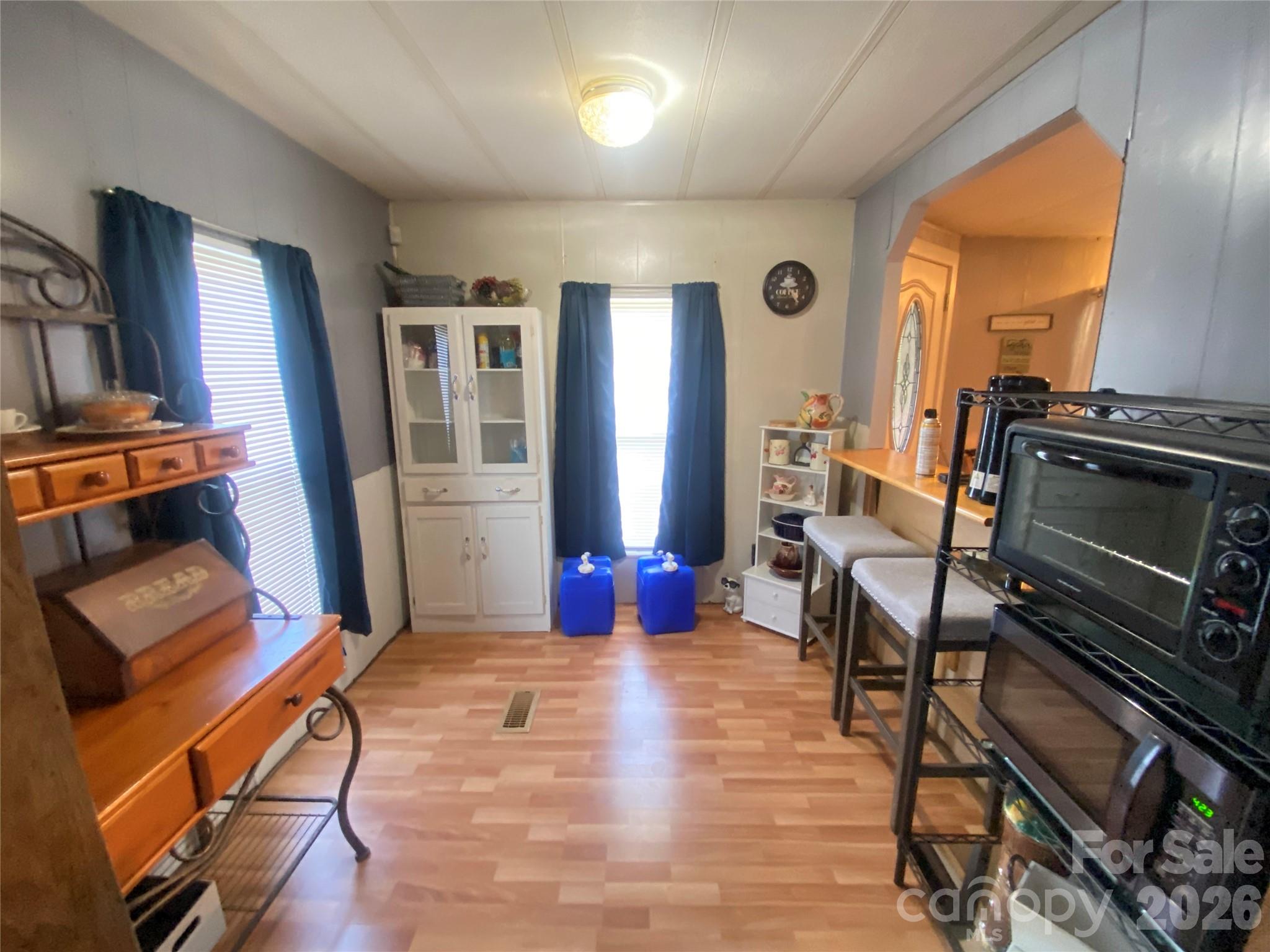 9126 Mockingbird Lane