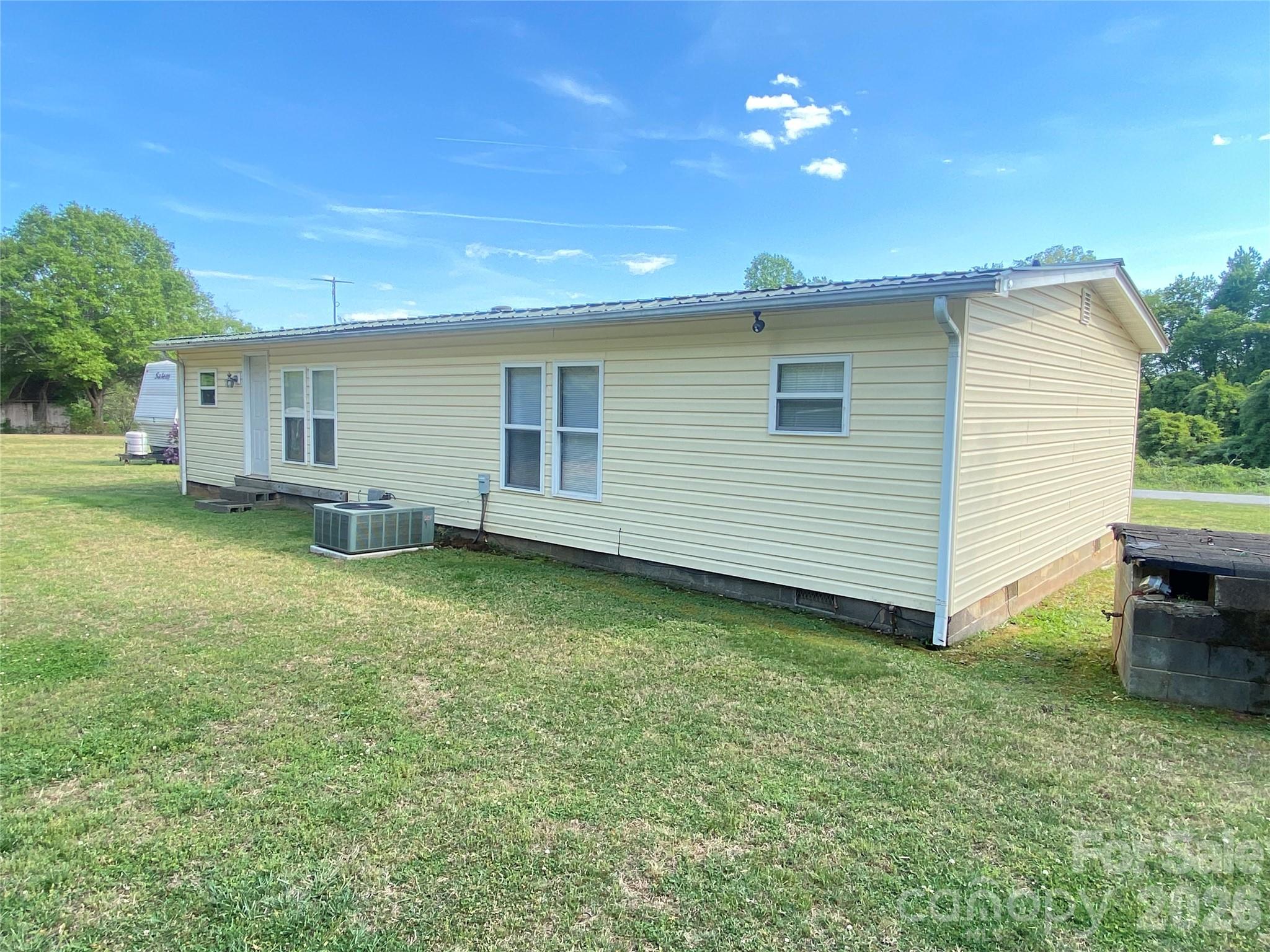 9126 Mockingbird Lane