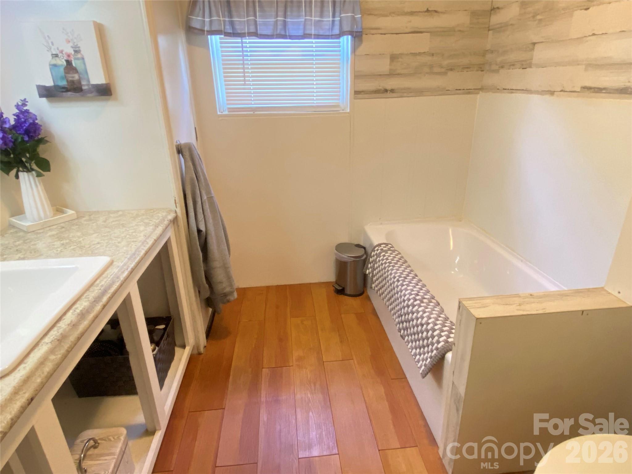 9126 Mockingbird Lane