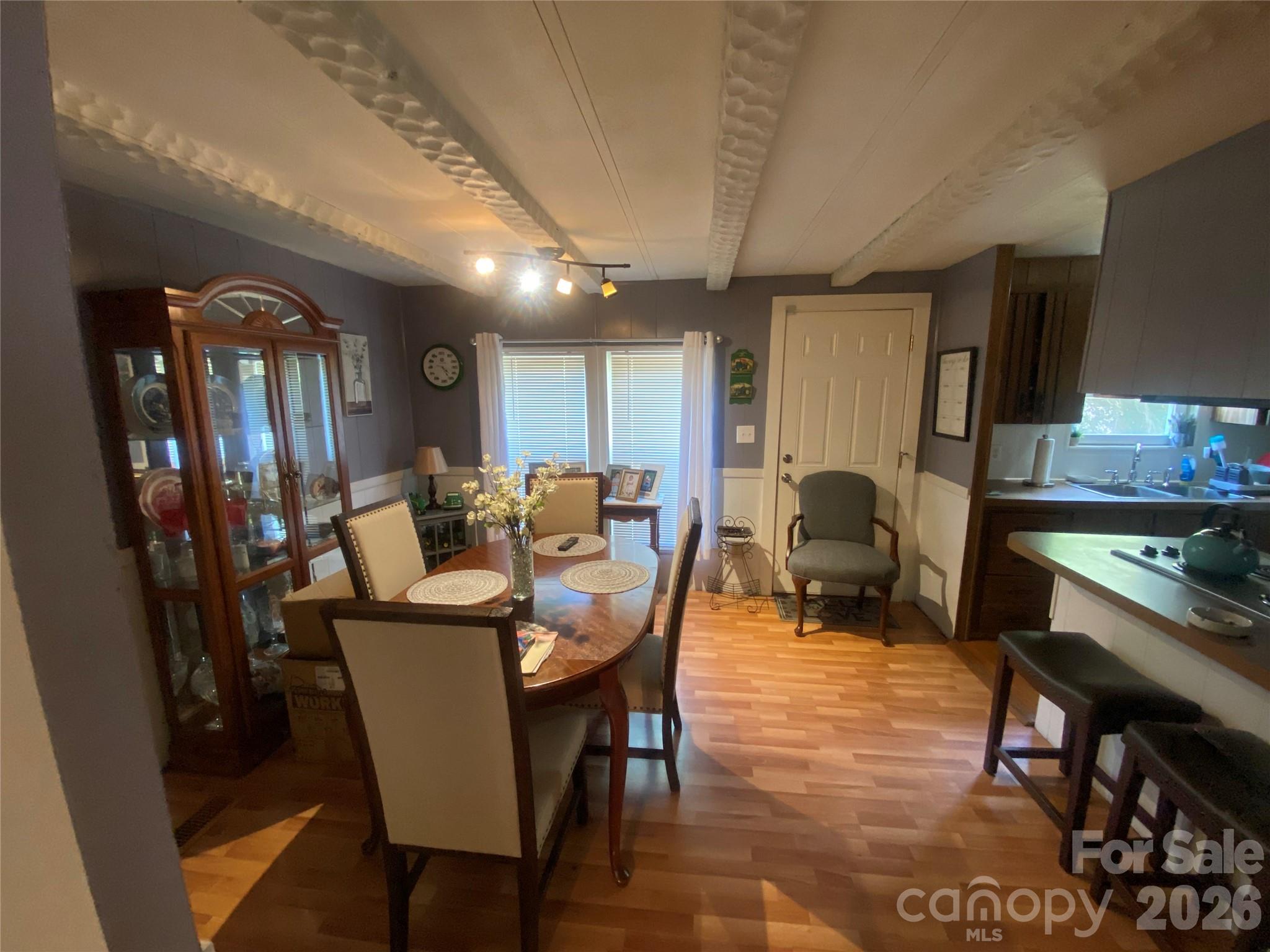 9126 Mockingbird Lane