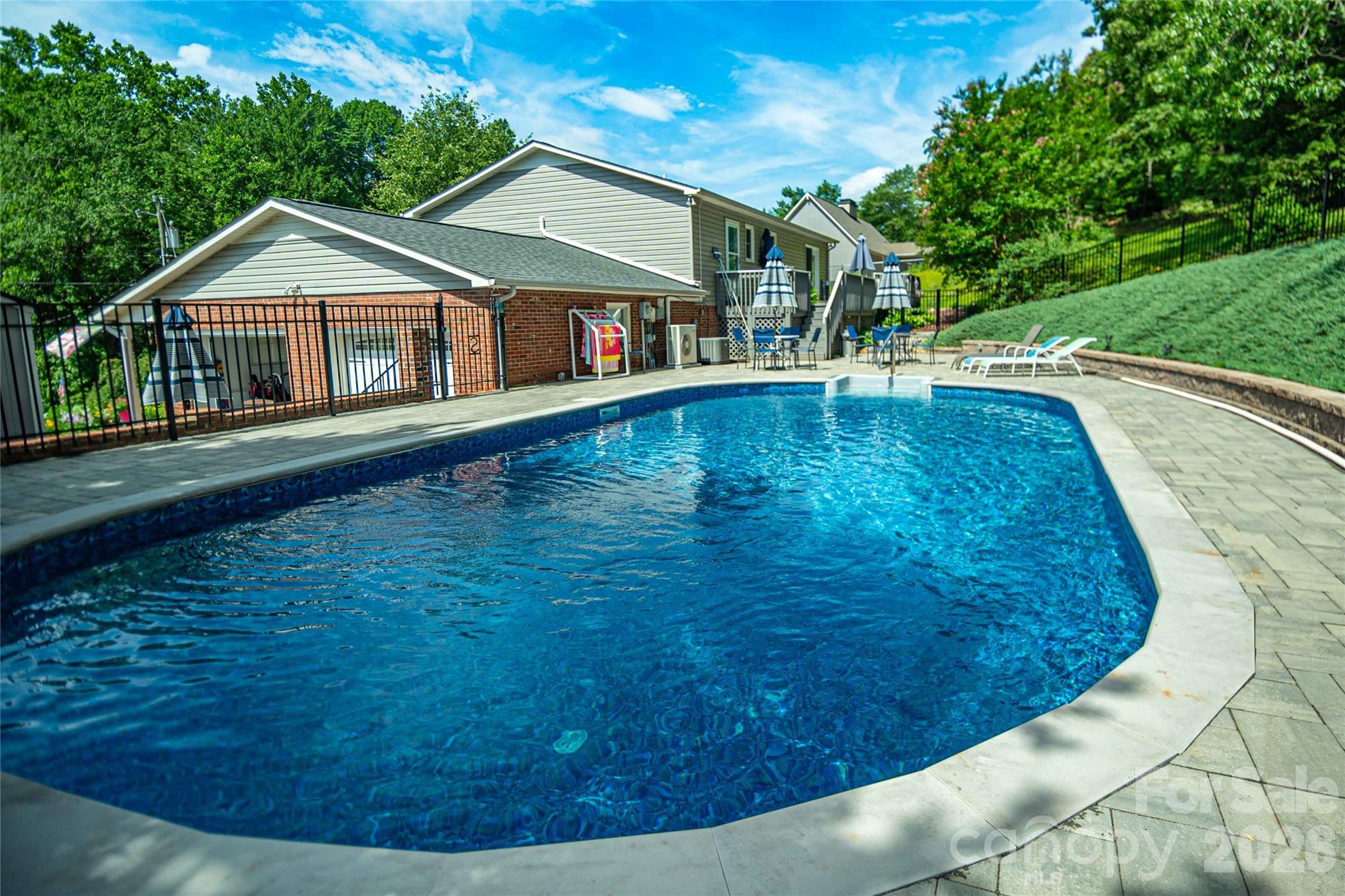 2959 Ramblewoods Drive