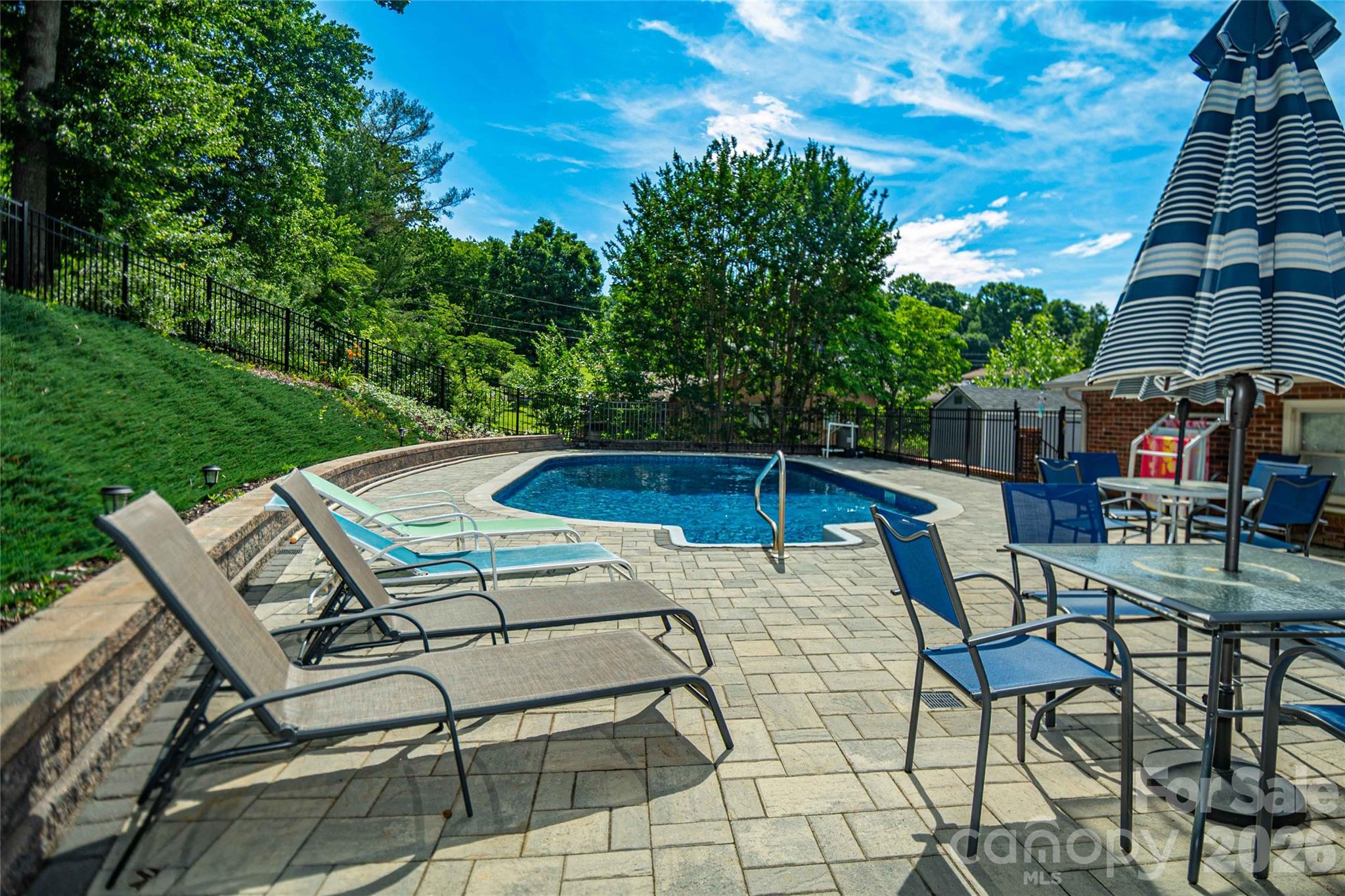 2959 Ramblewoods Drive