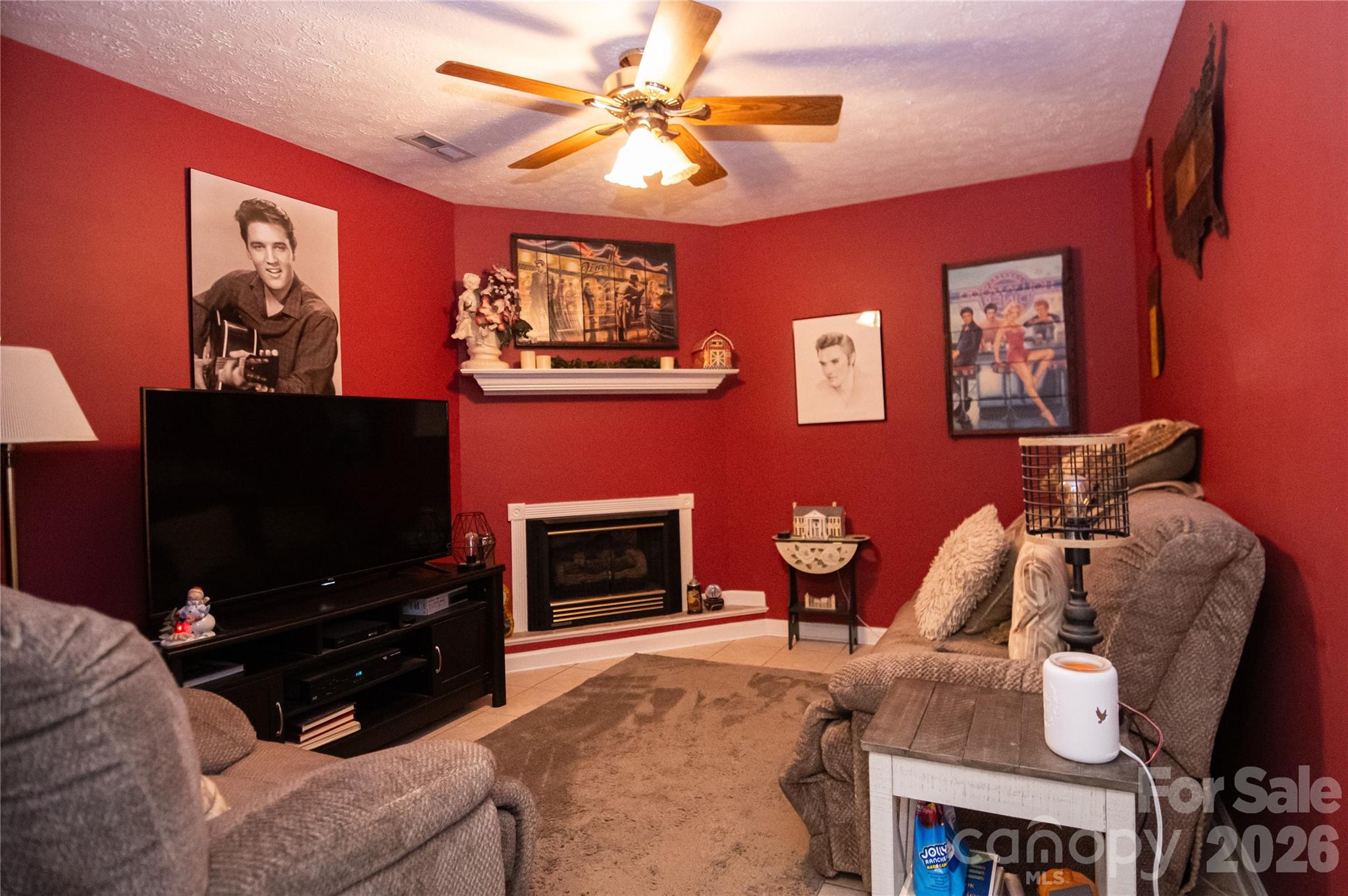 202 Raintree Lane