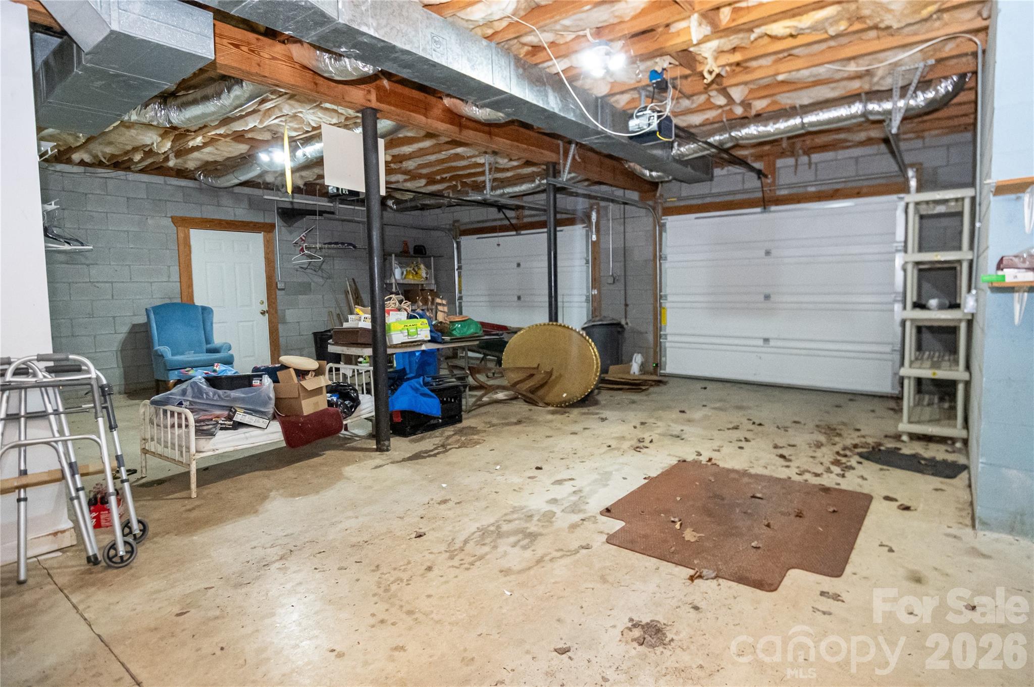 100 Oakridge Lane