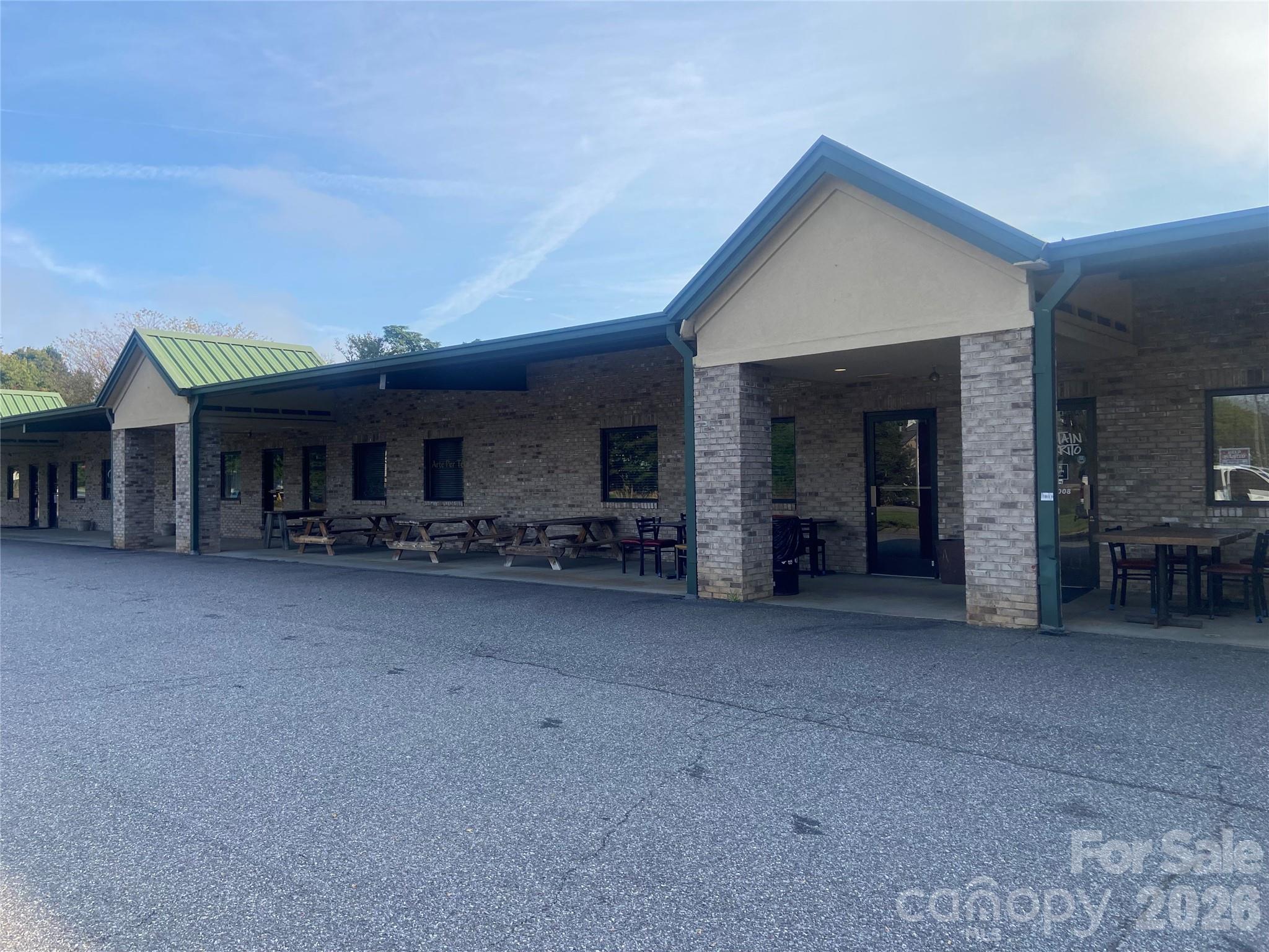 408 W Fleming Drive