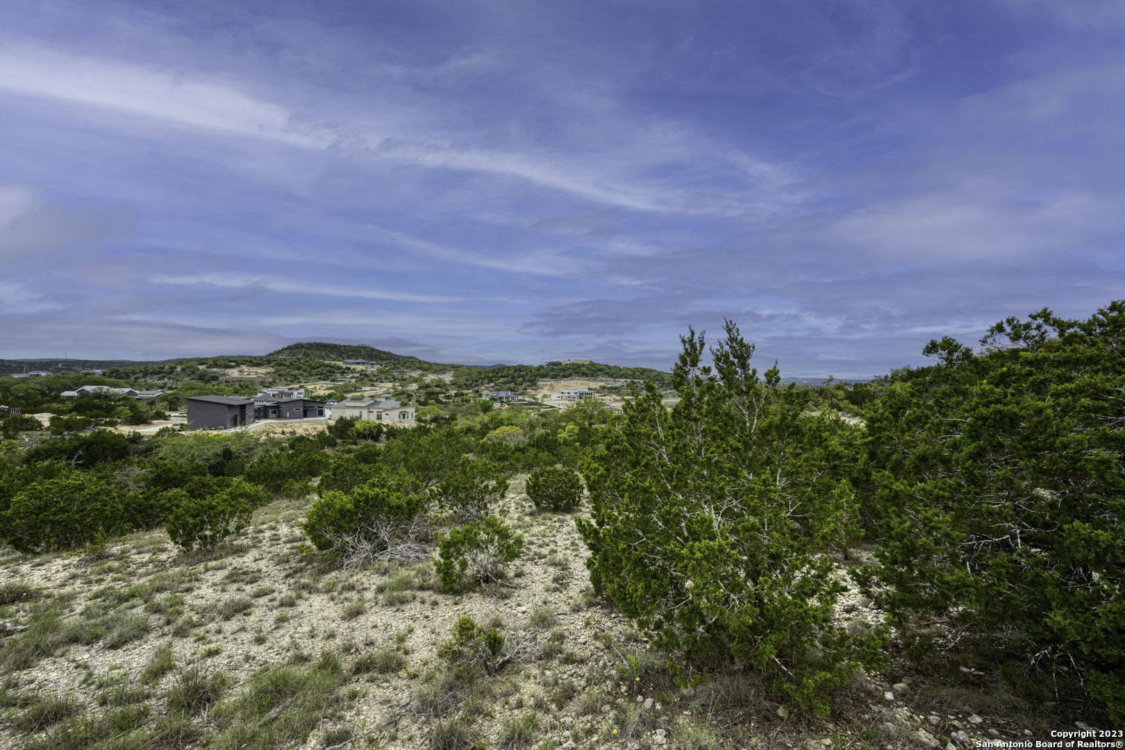 23039 Juliette Ridge
