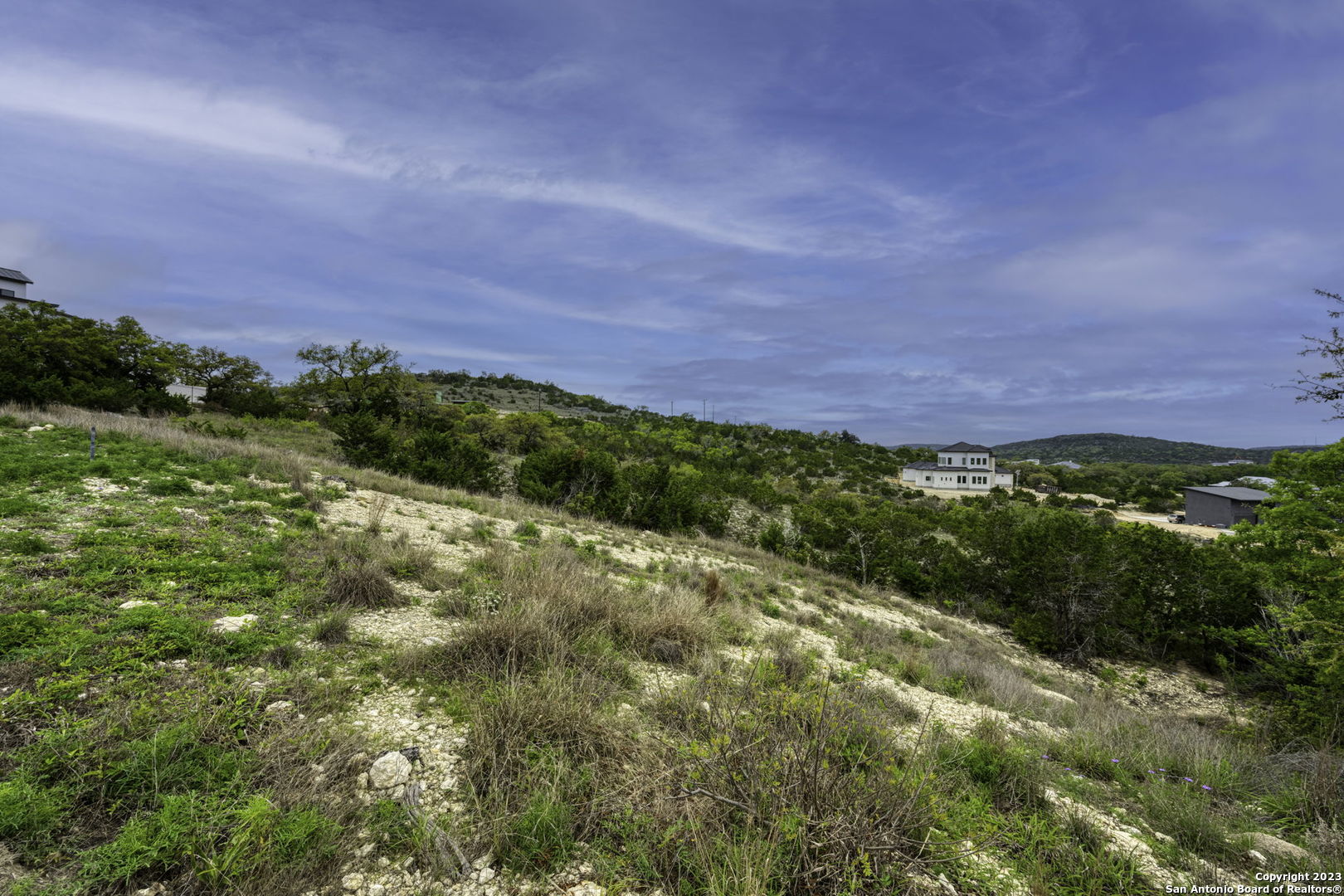 23039 Juliette Ridge