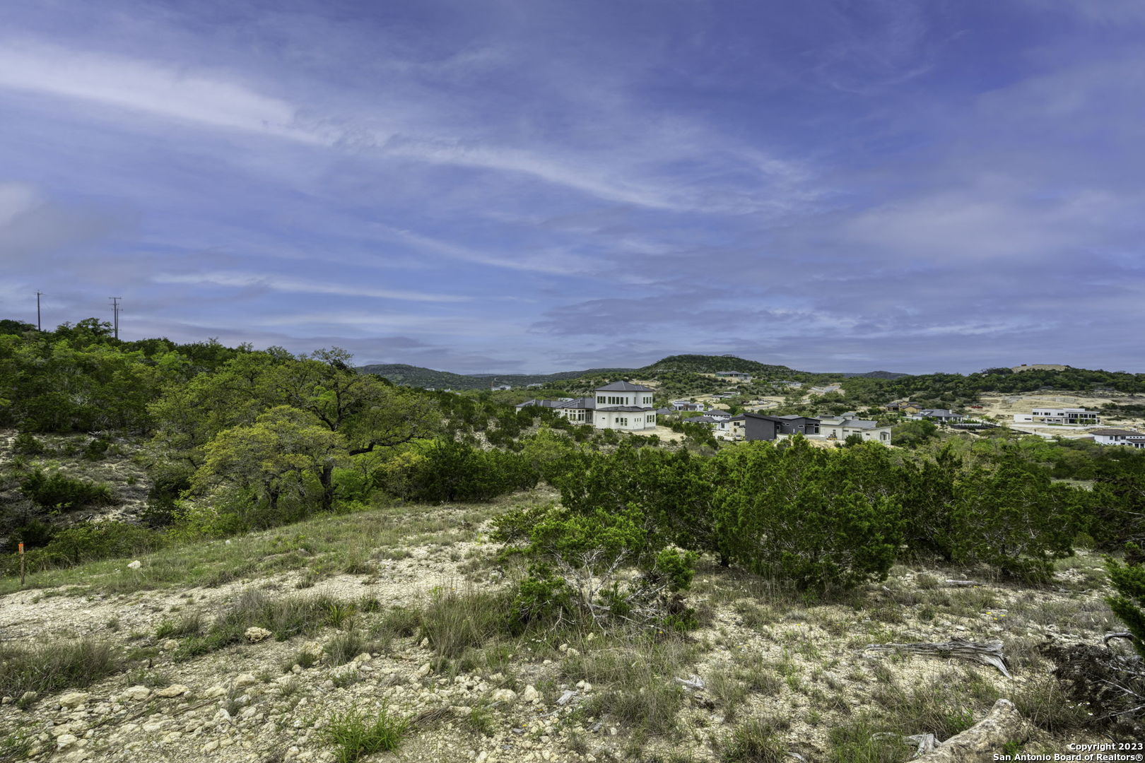 23039 Juliette Ridge
