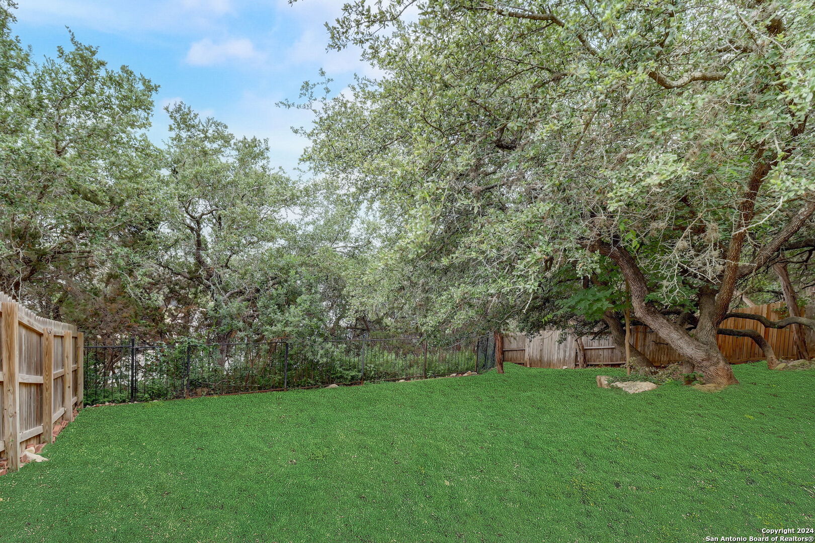 414 MESA LOOP
