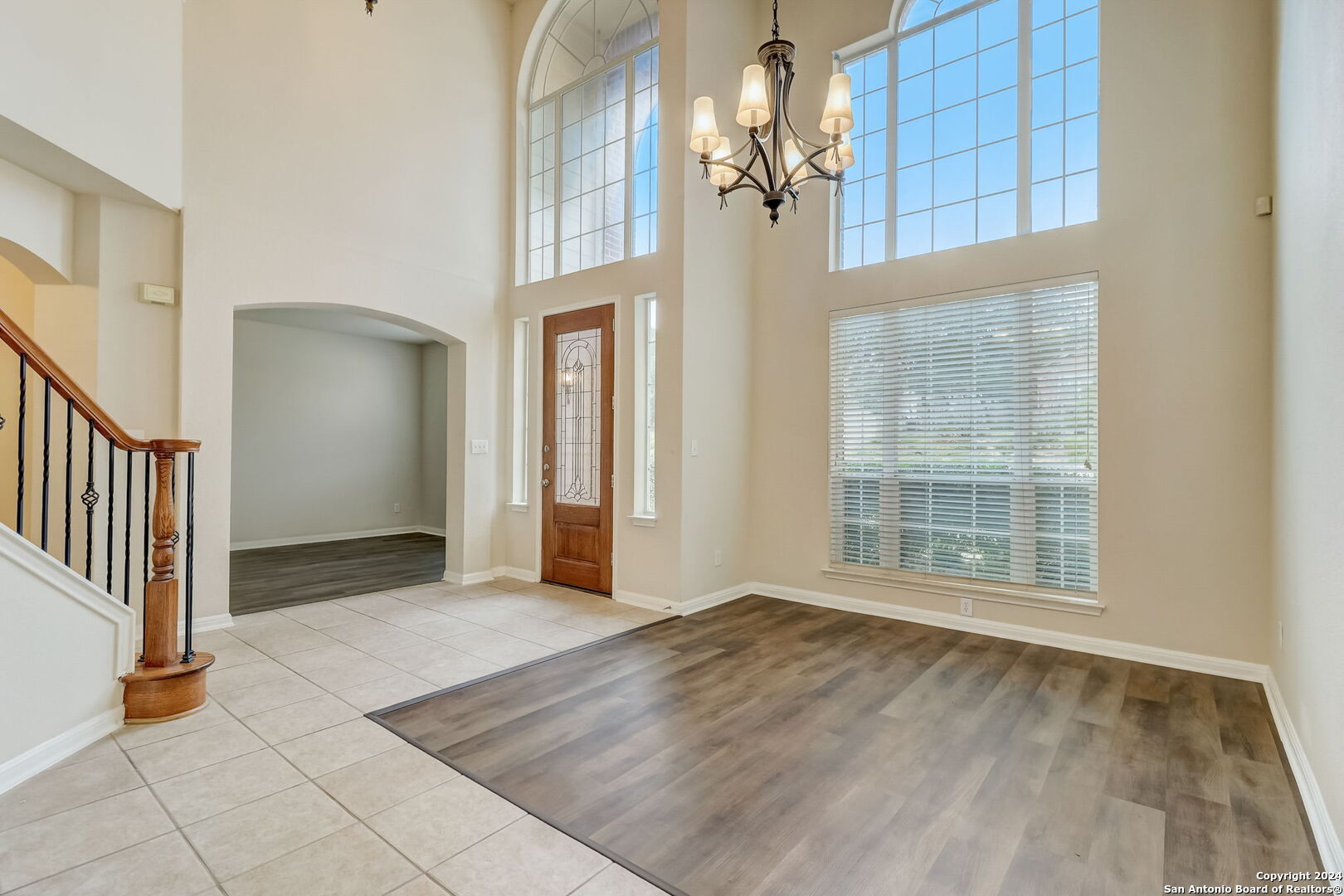 414 MESA LOOP