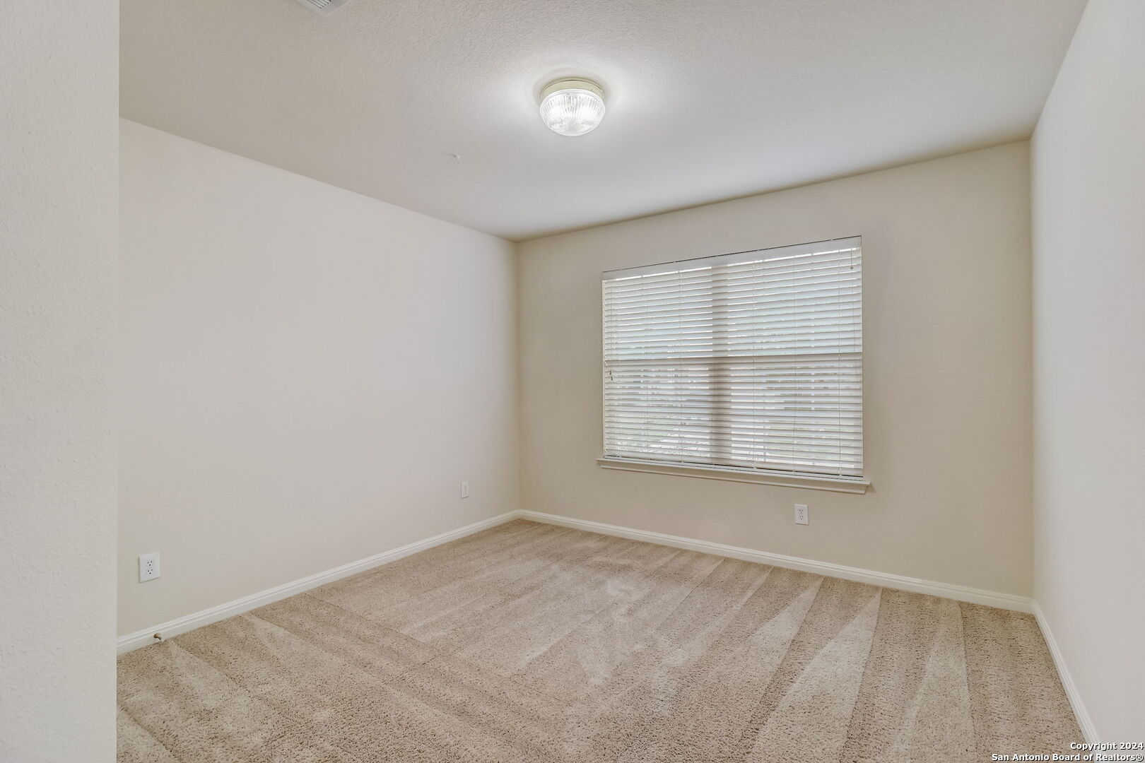 414 MESA LOOP