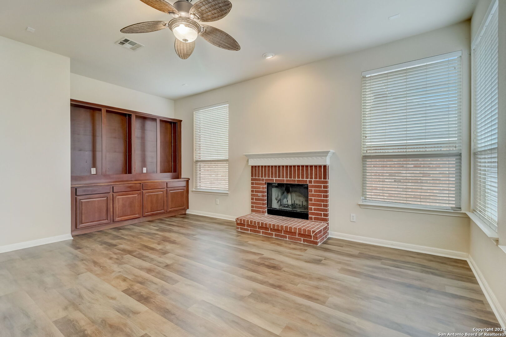 414 MESA LOOP
