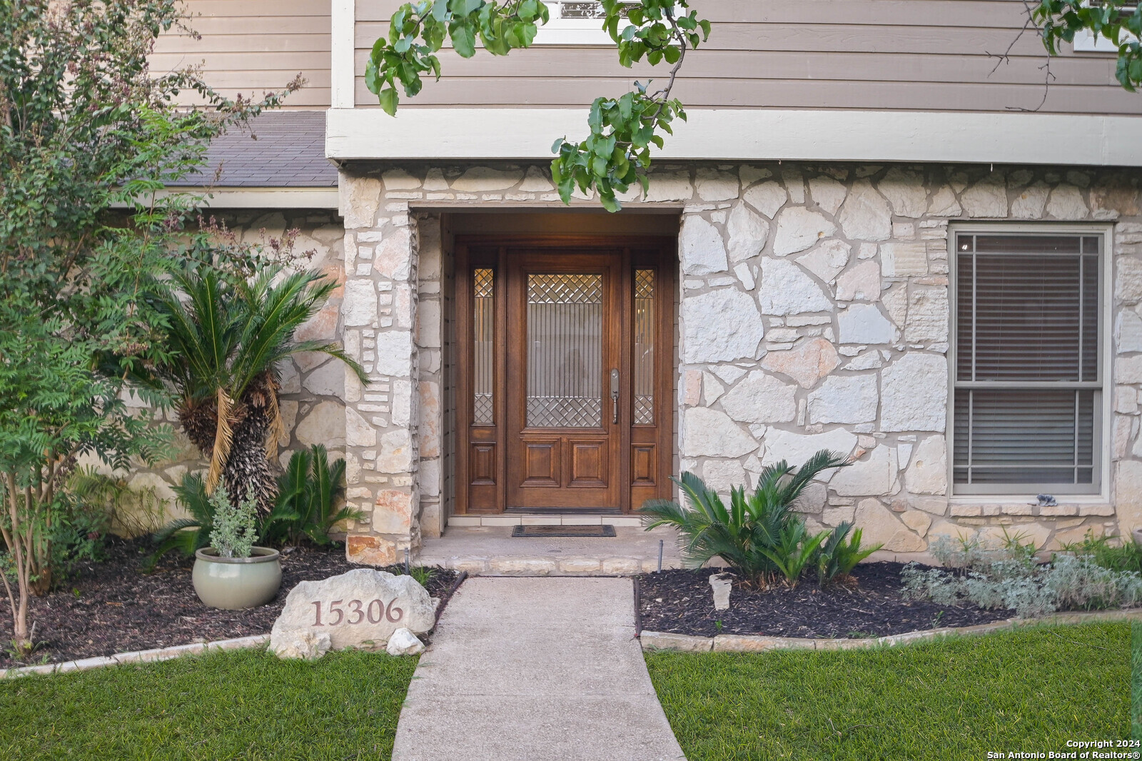 15306 PEBBLE SOUND