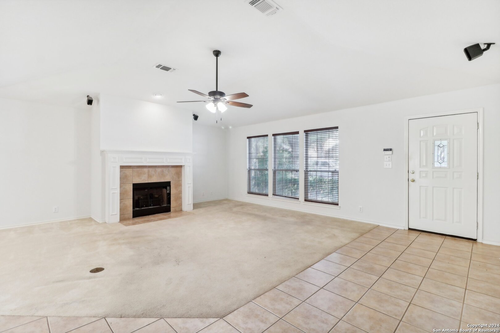 2626 MONTEBELLO