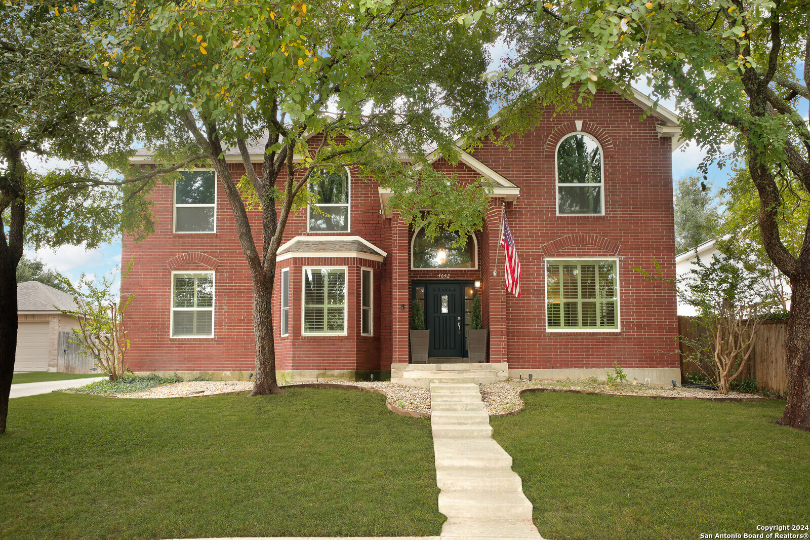 4642 SHAVANO BIRCH
