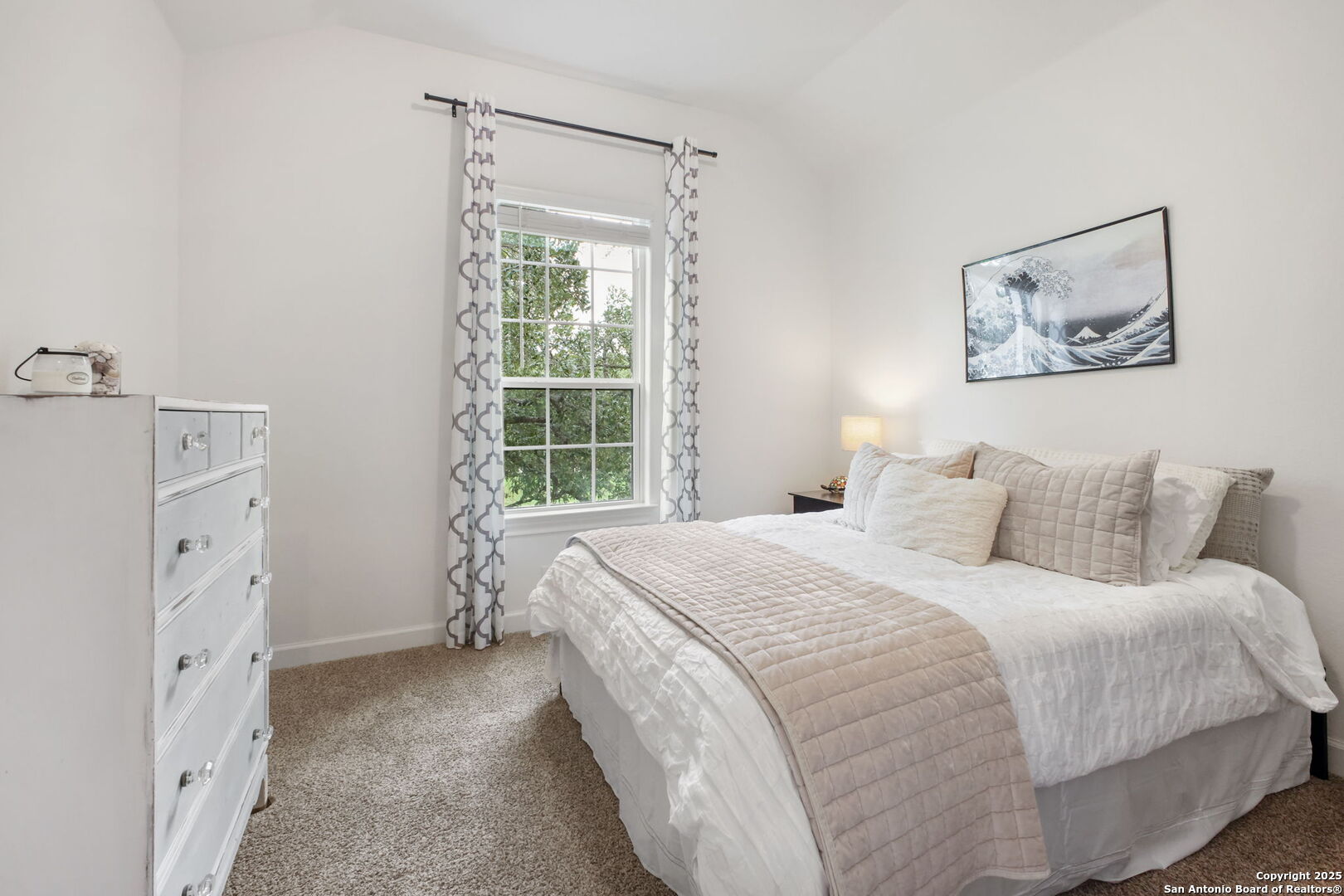 542 Private Road 3702