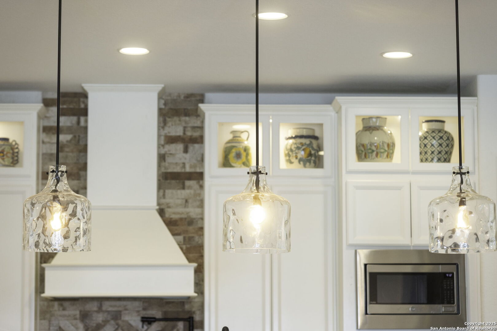 542 Private Road 3702