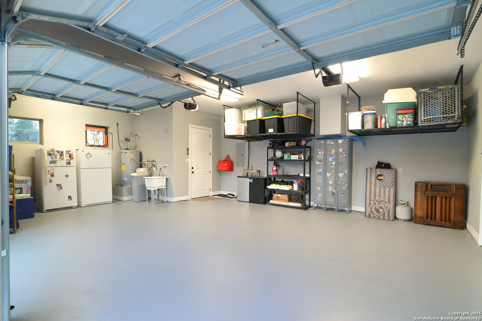 1362 Private Road 3702
