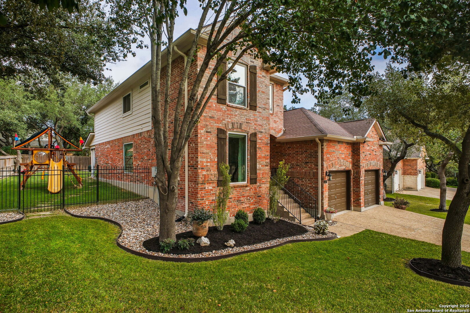 411 Heather Ridge