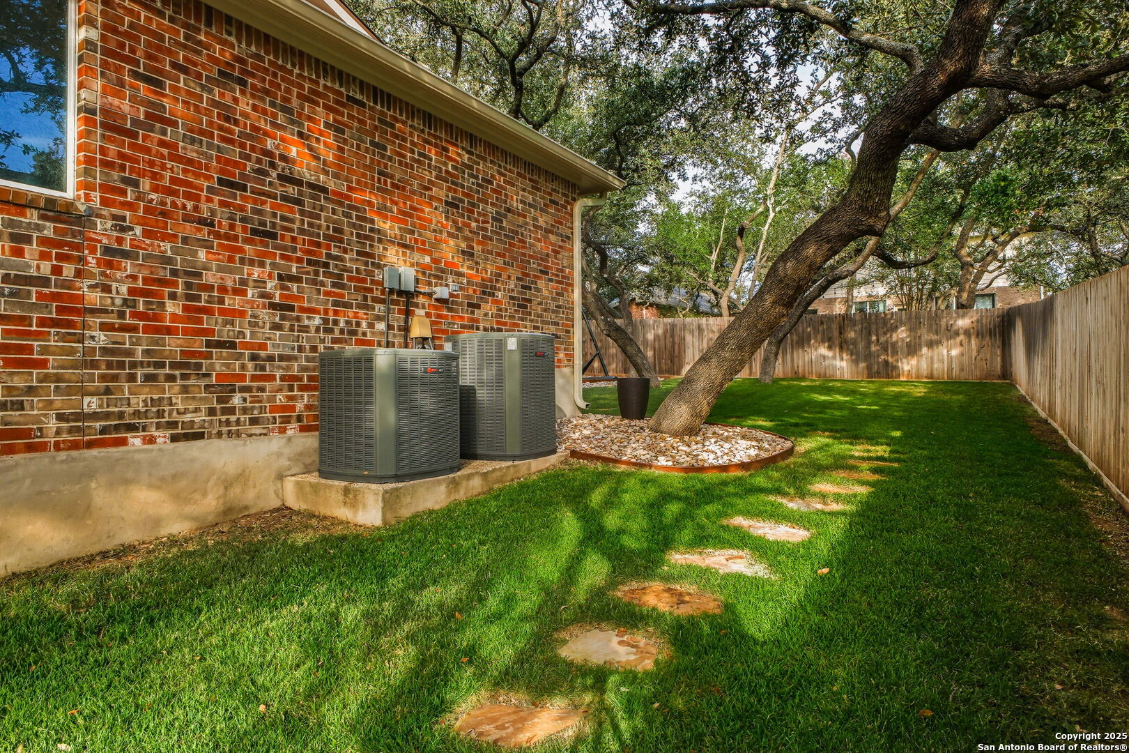 411 Heather Ridge