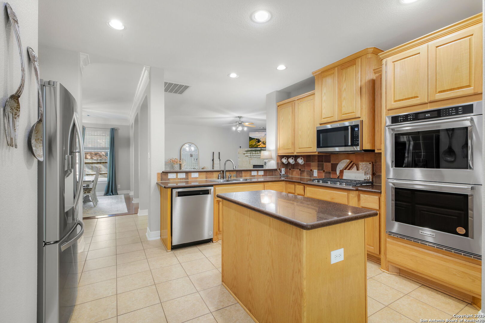 411 Heather Ridge