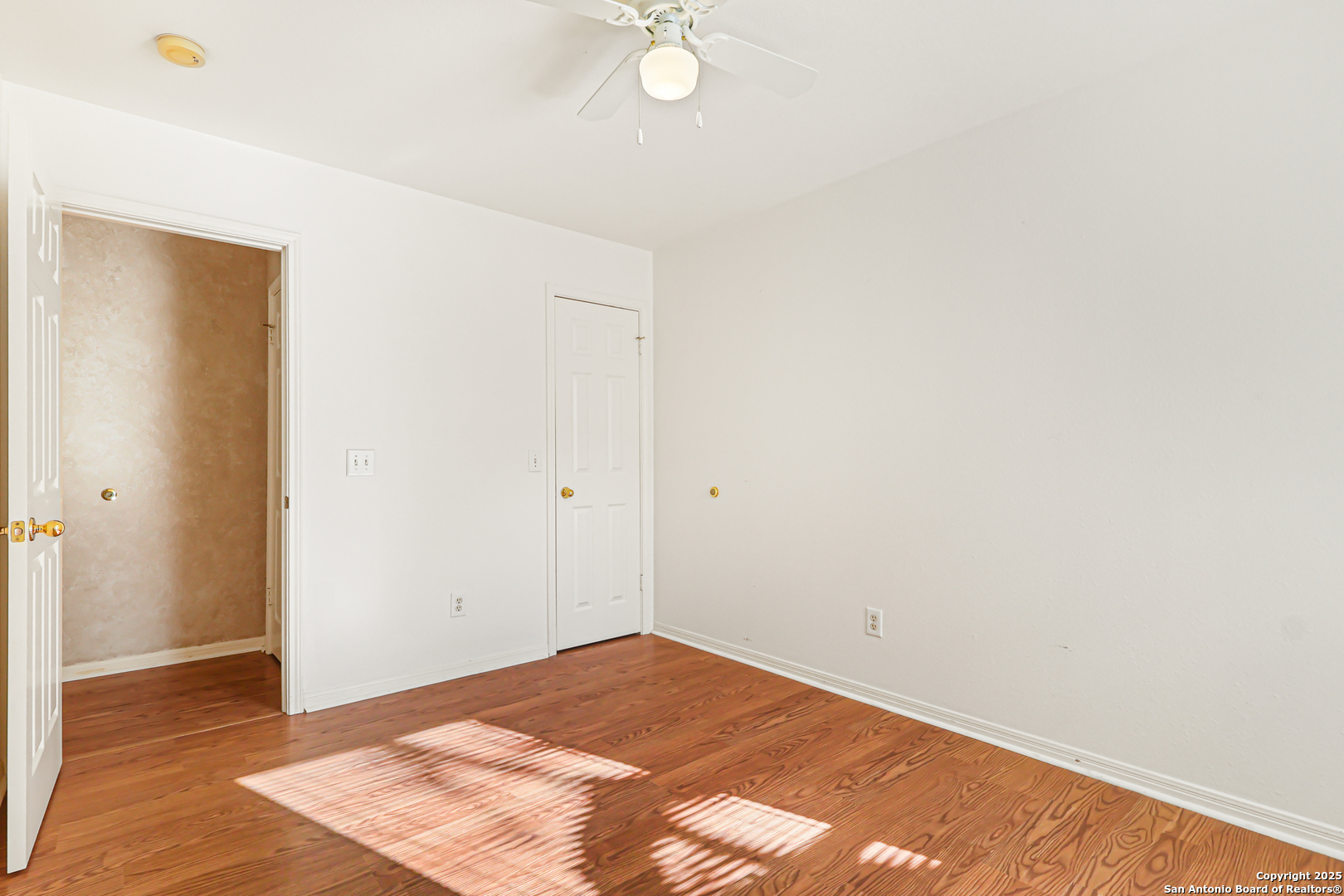 2500 Grove Park