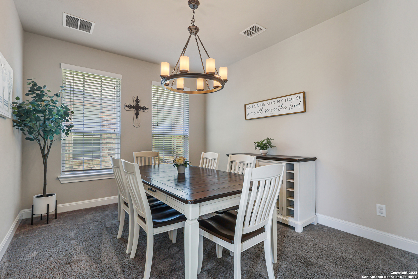 955 Vista Serena