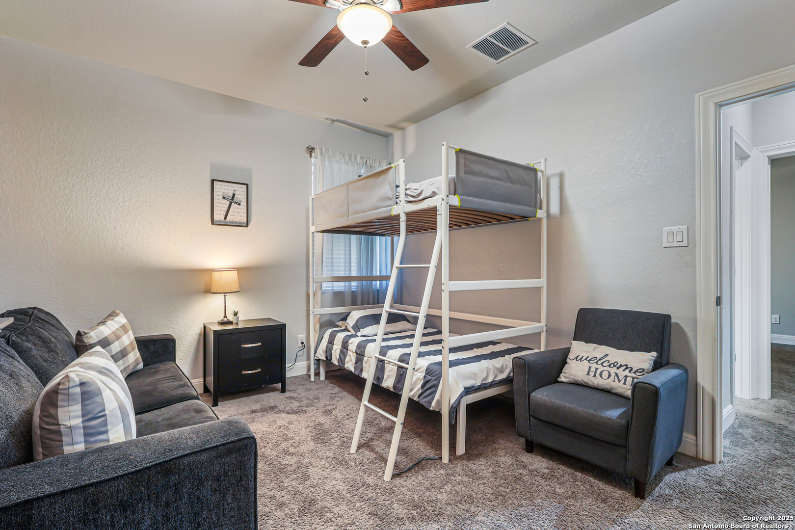955 Vista Serena