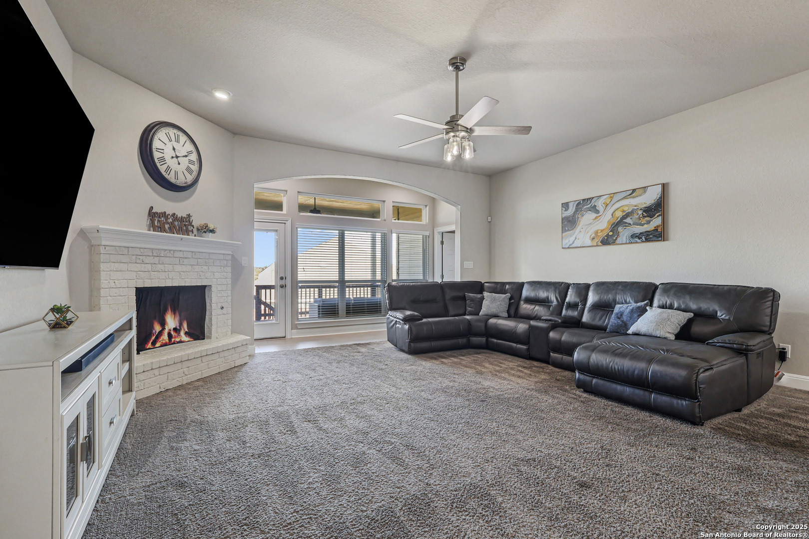 955 Vista Serena