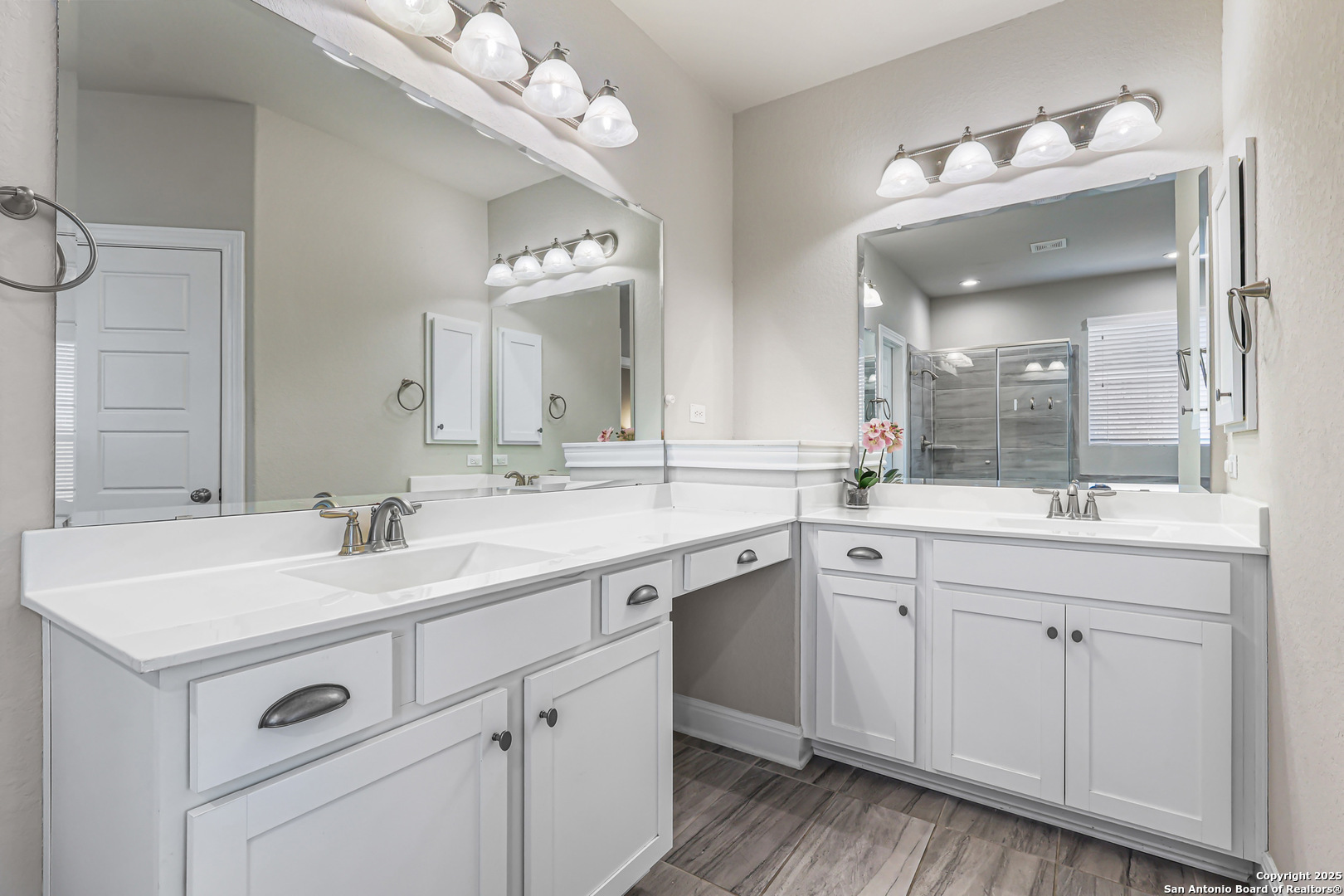 955 Vista Serena