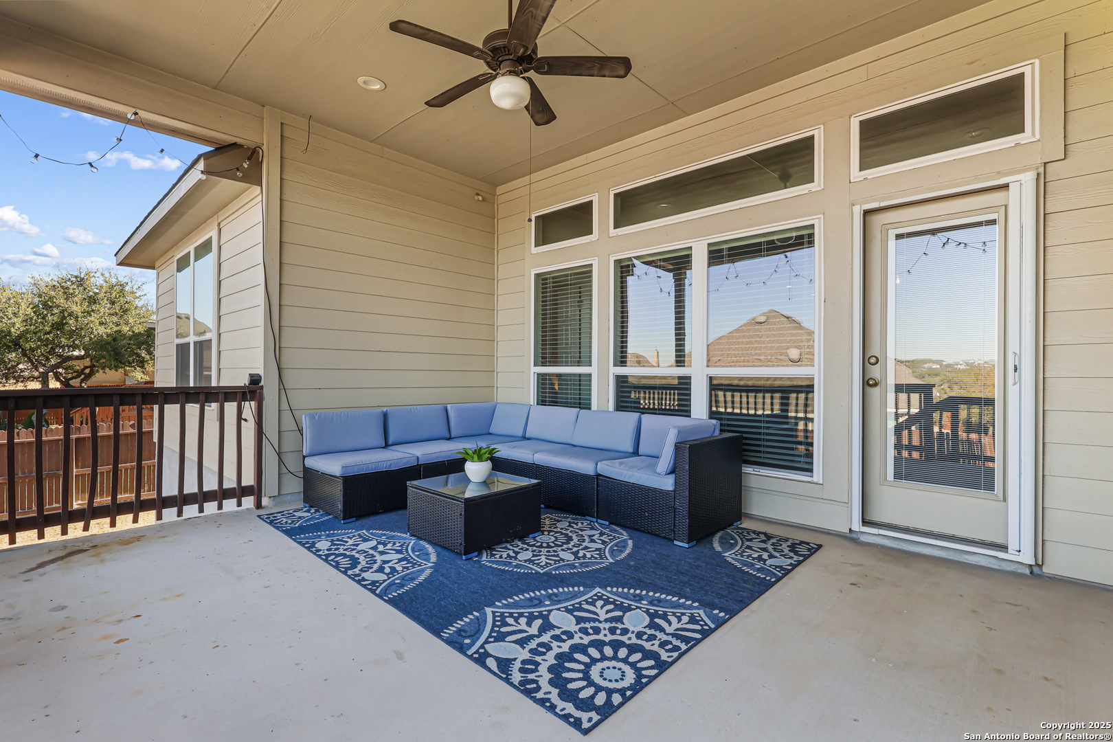 955 Vista Serena