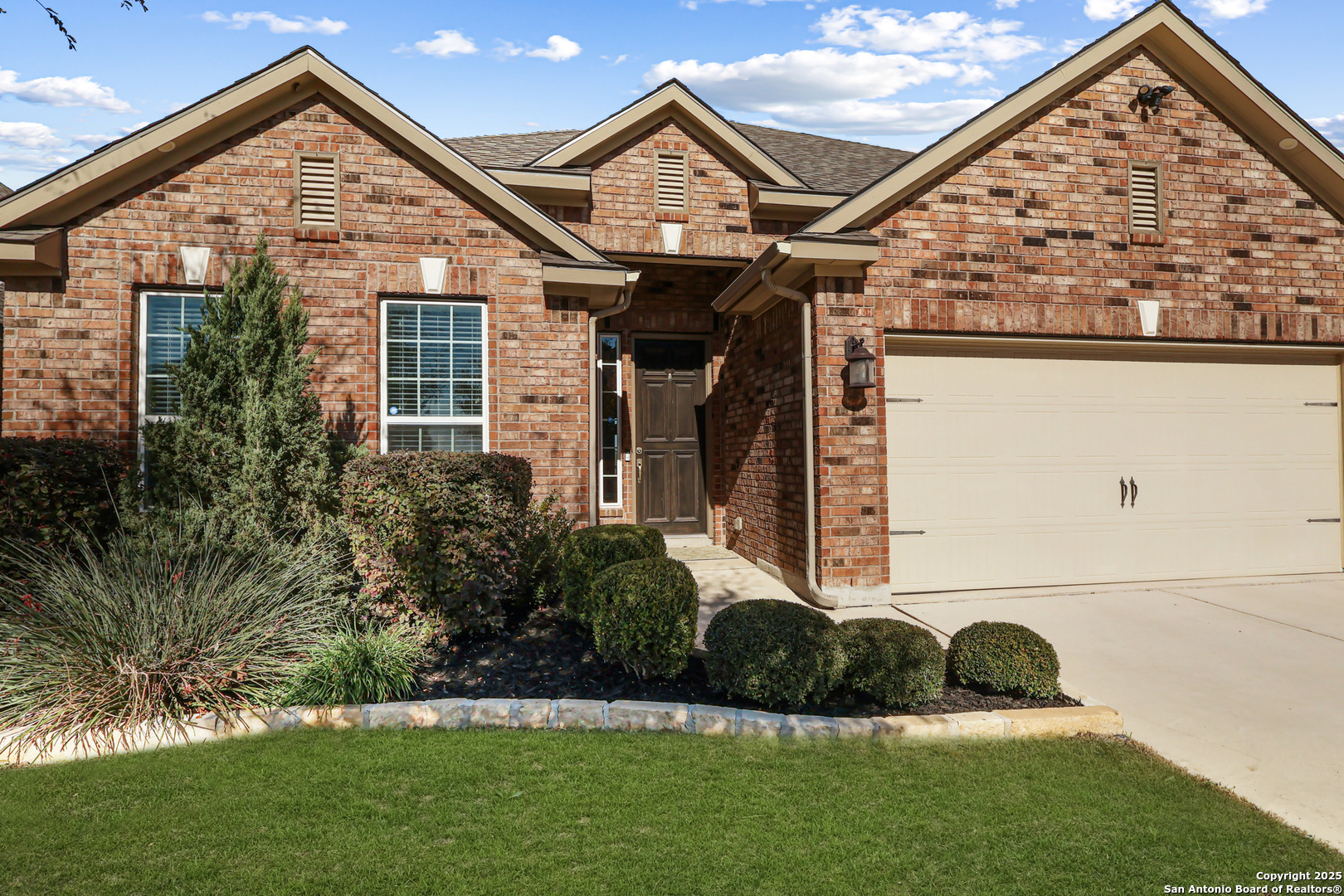 955 Vista Serena