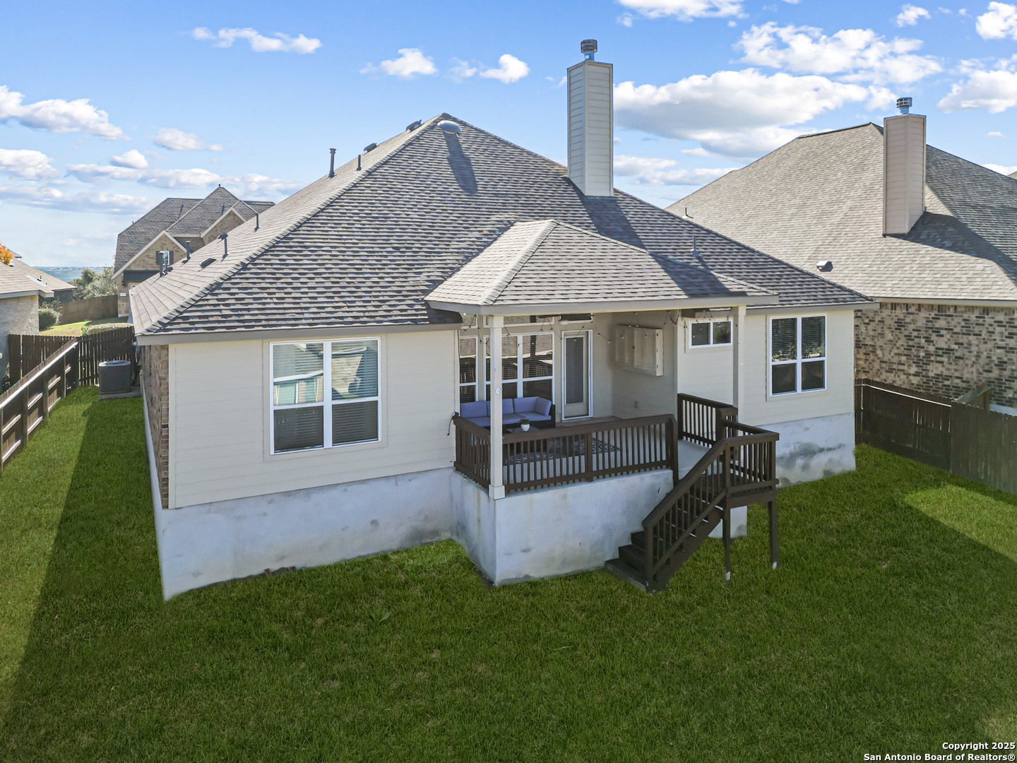 955 Vista Serena