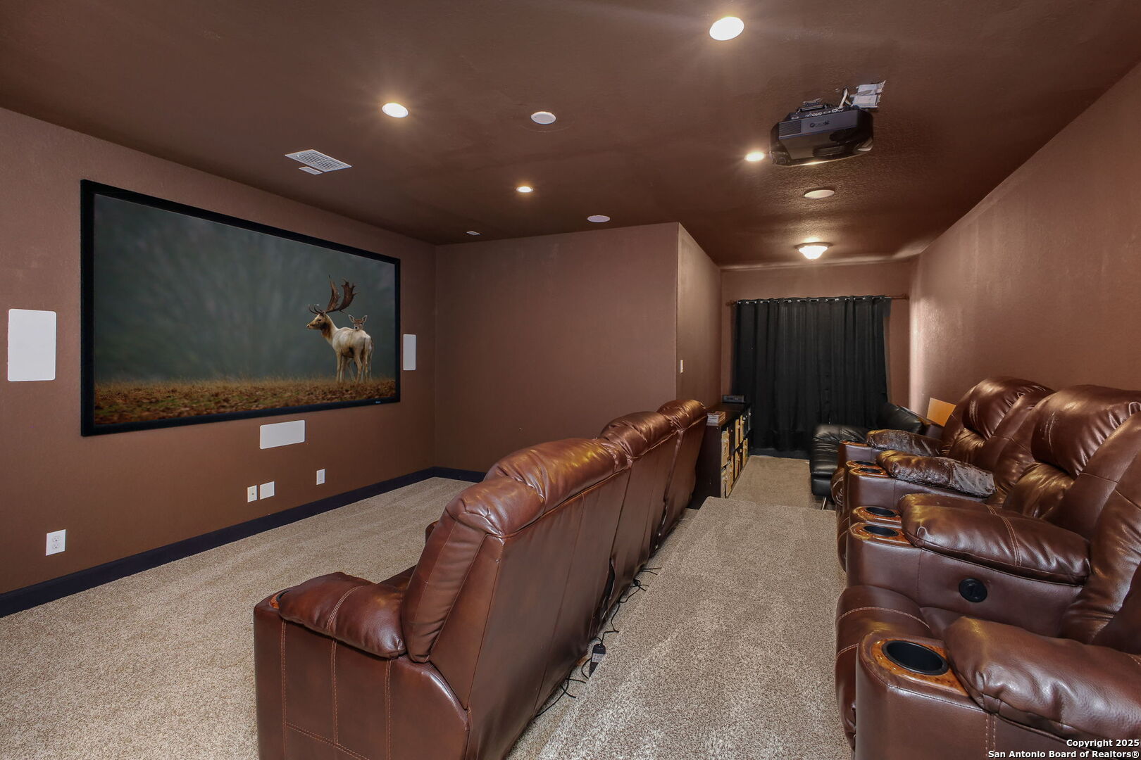 10807 Zedernholz Run