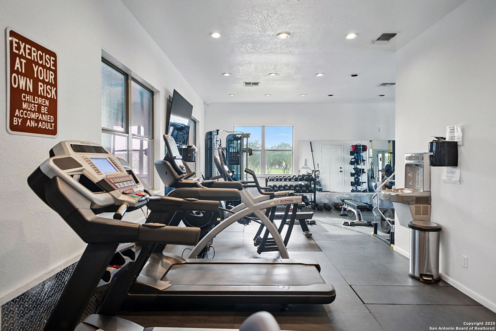 10807 Zedernholz Run