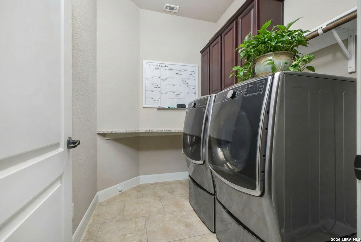 10807 Zedernholz Run