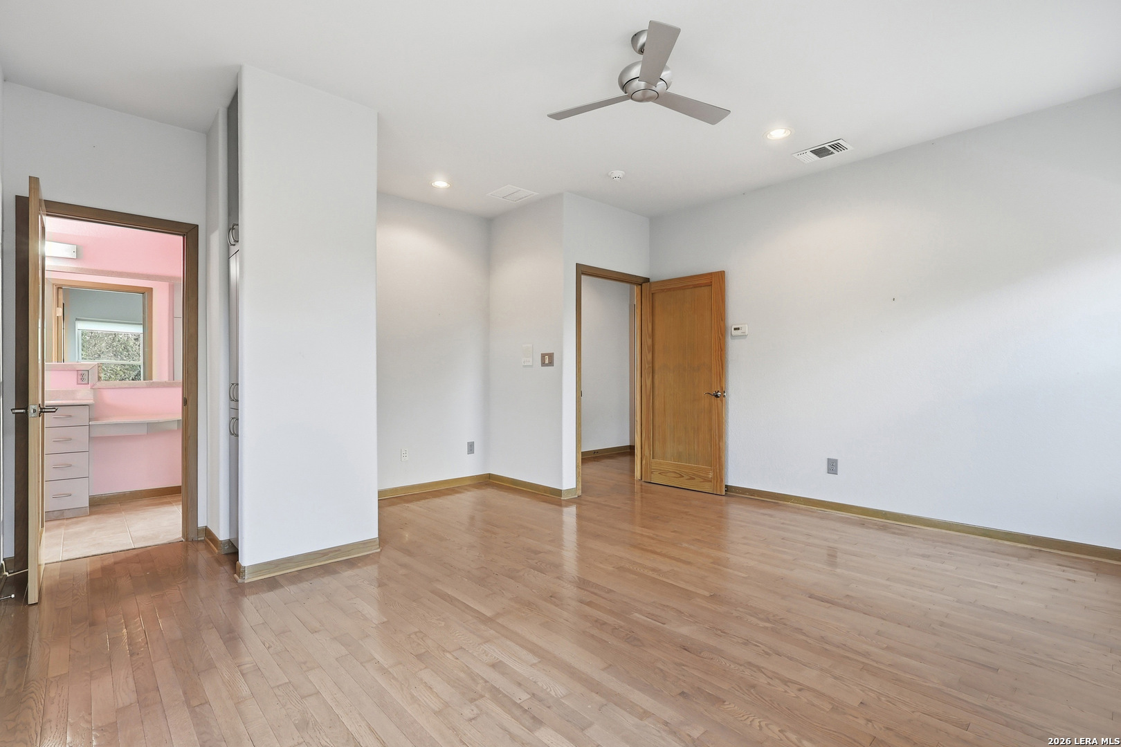 1014 Flagstone