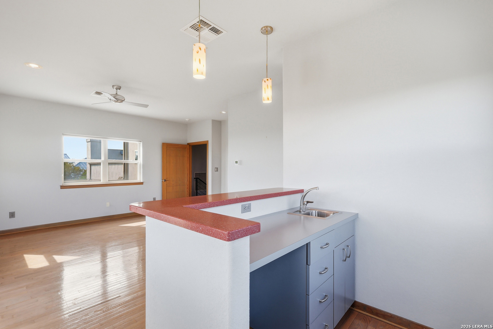 1014 Flagstone