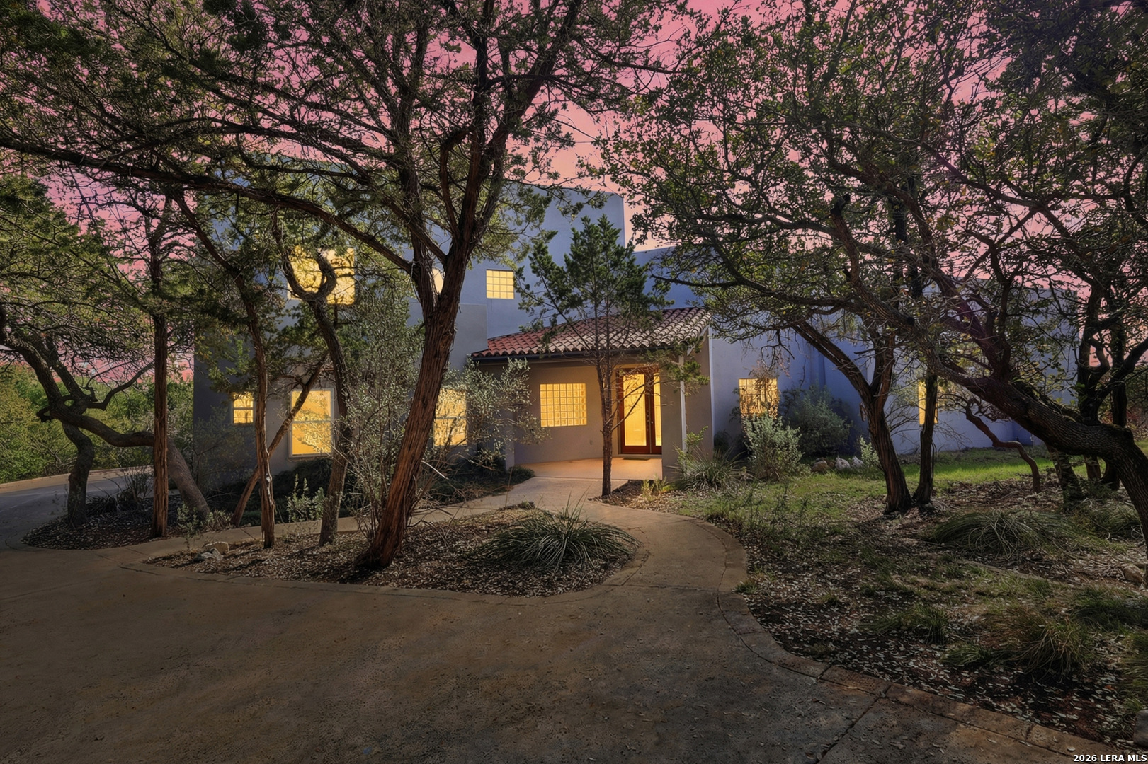 1014 Flagstone