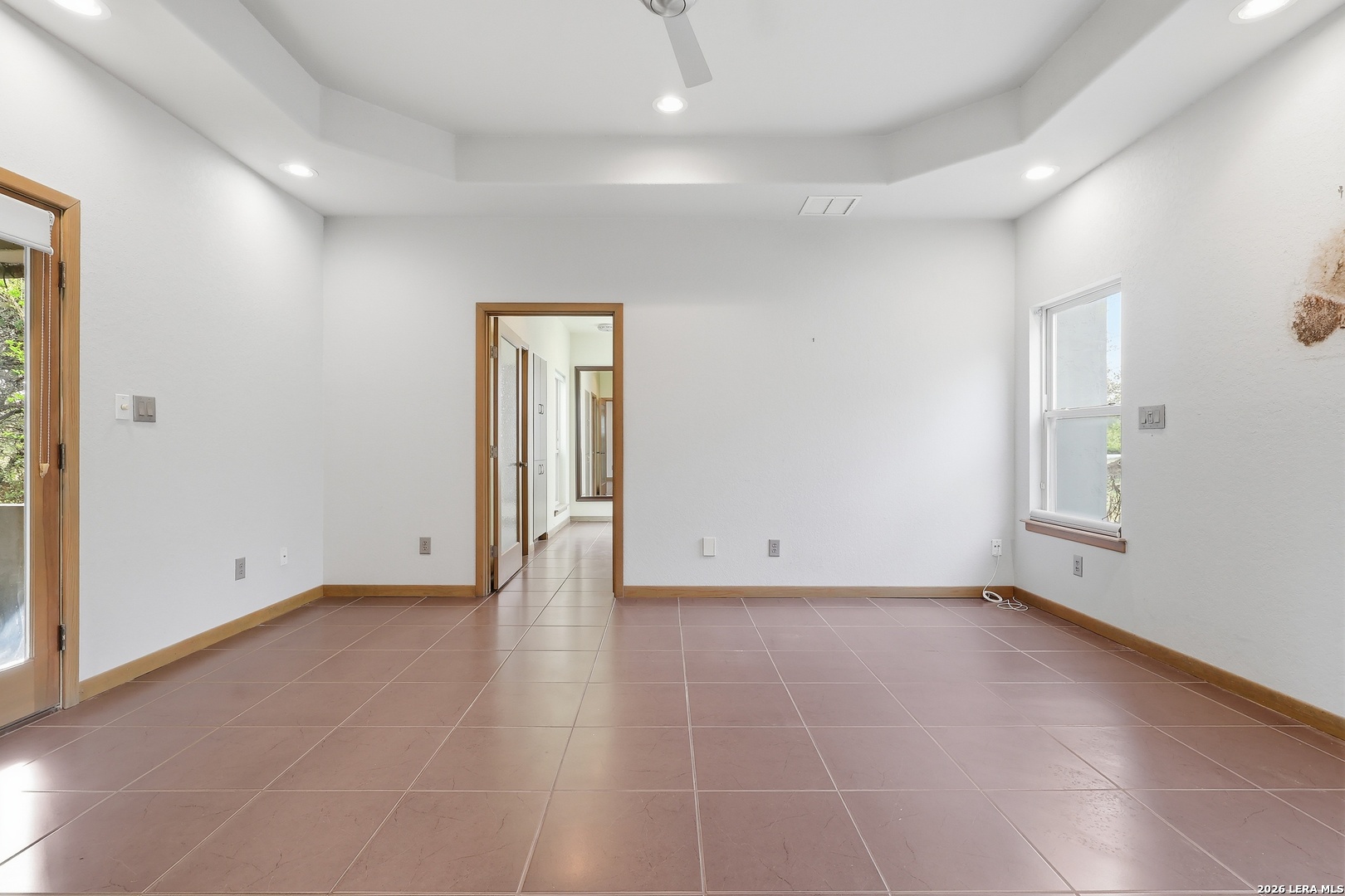 1014 Flagstone