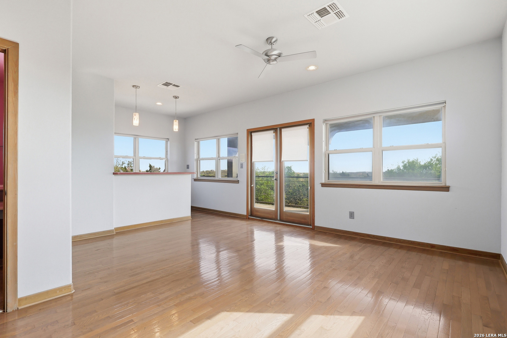 1014 Flagstone