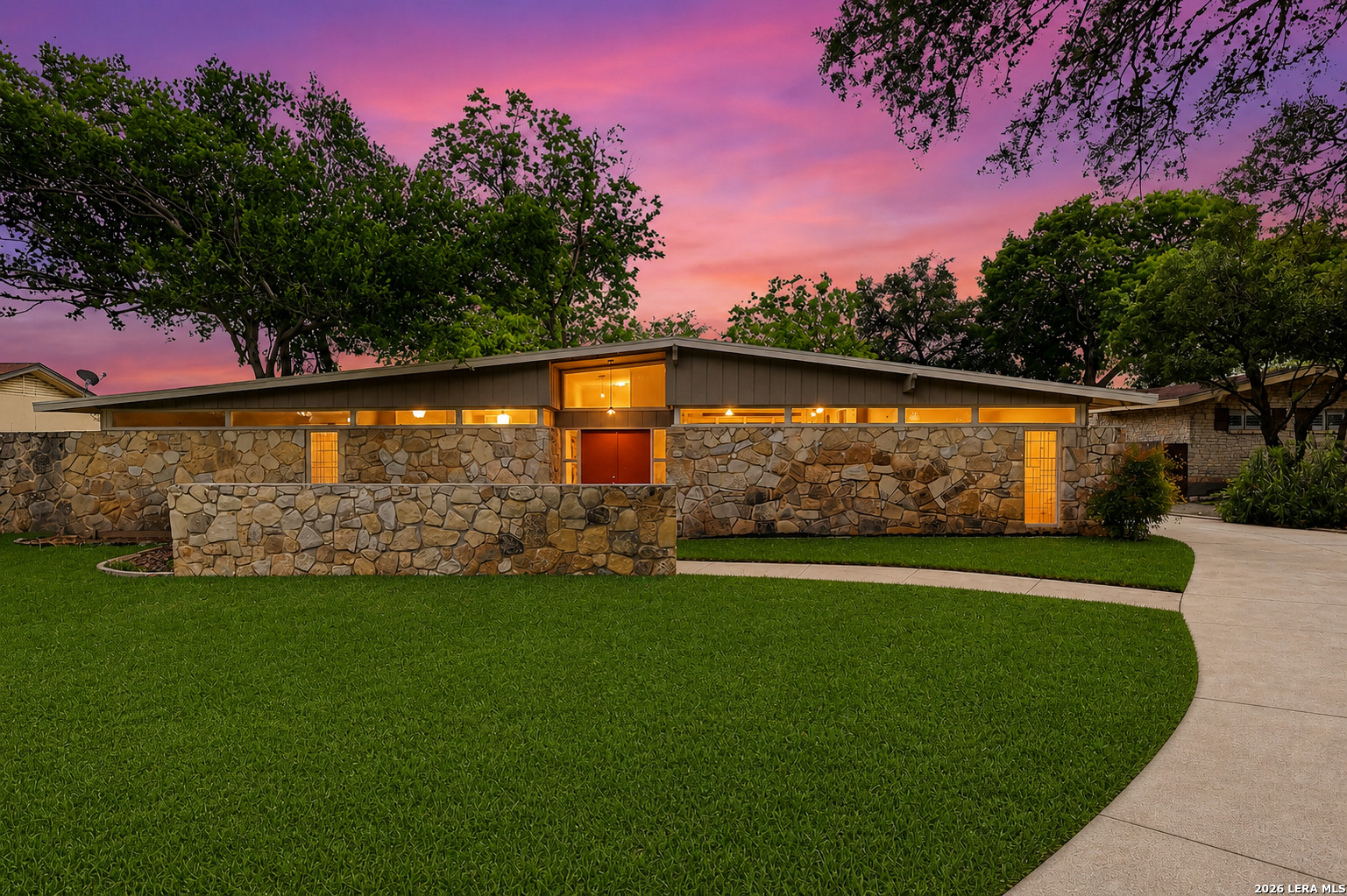 2622 Hopeton Dr