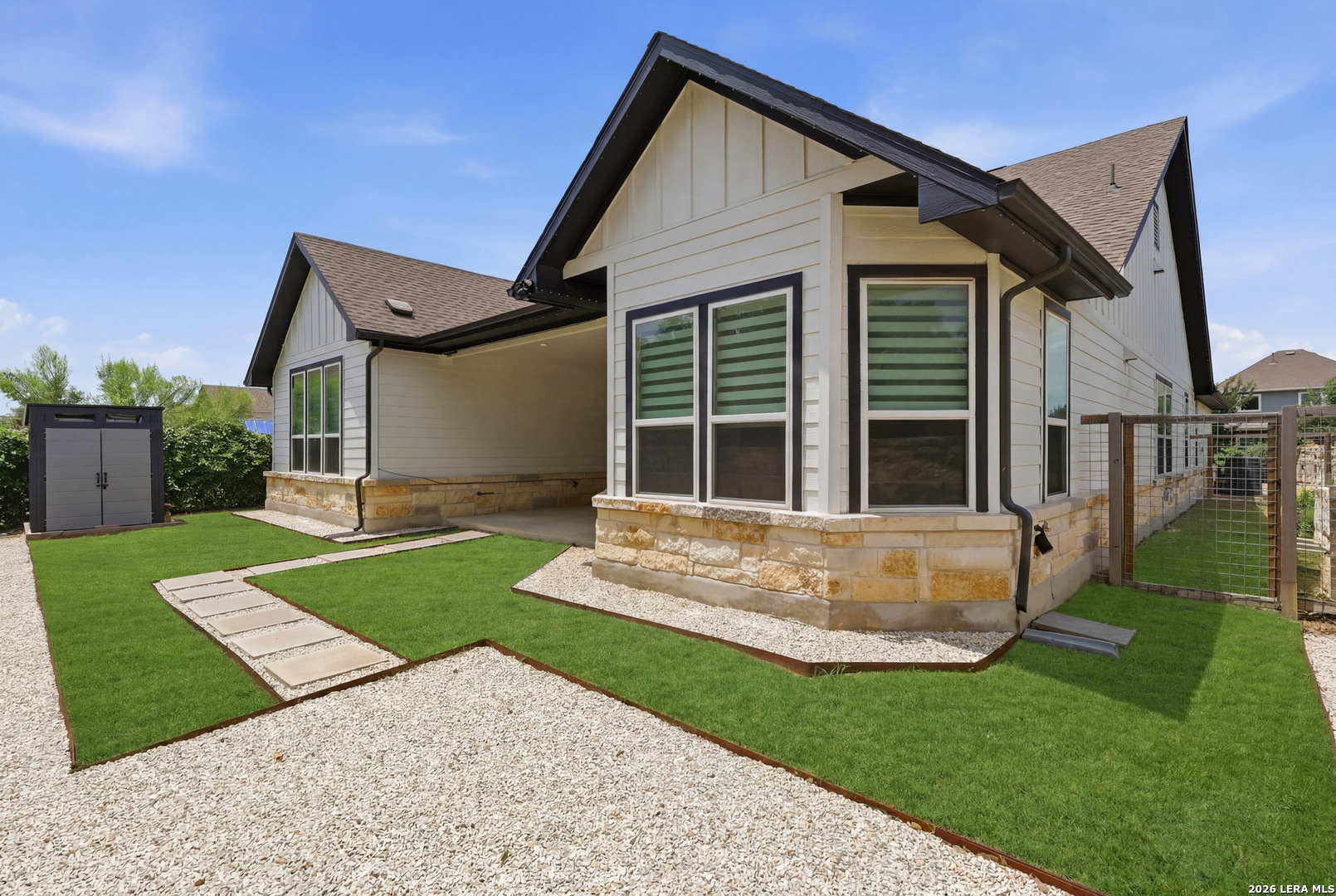 8596 Stackstone